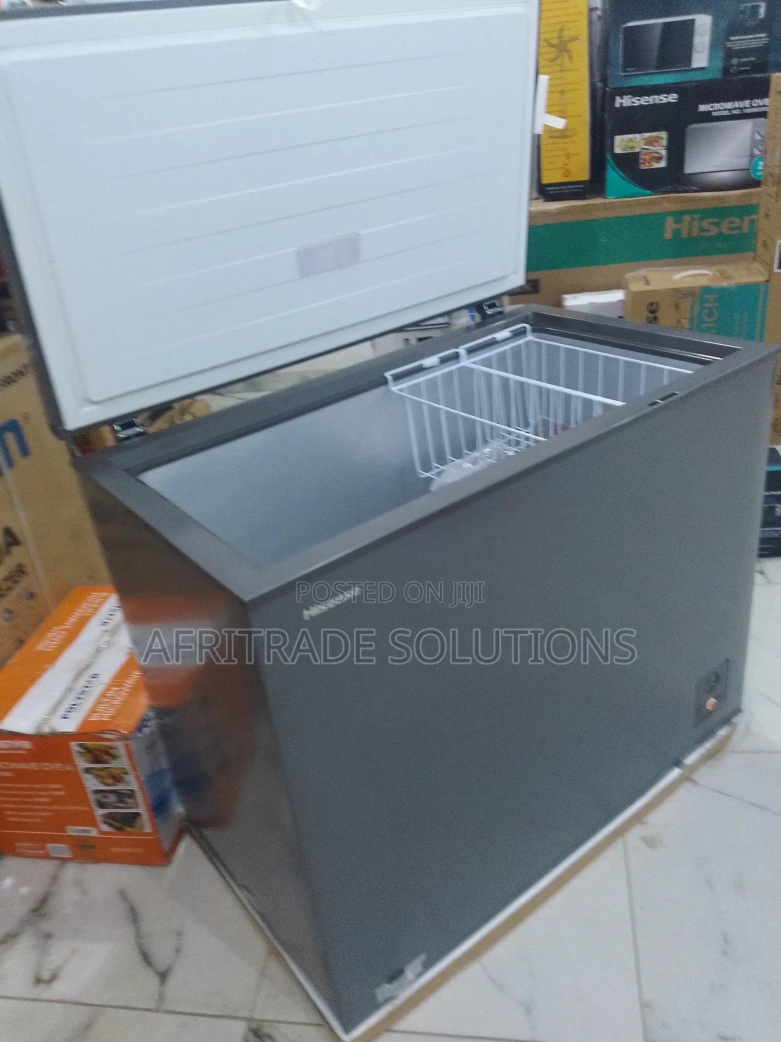 Neatly Used Hisense 250l Chest Freezer – Fc340sh