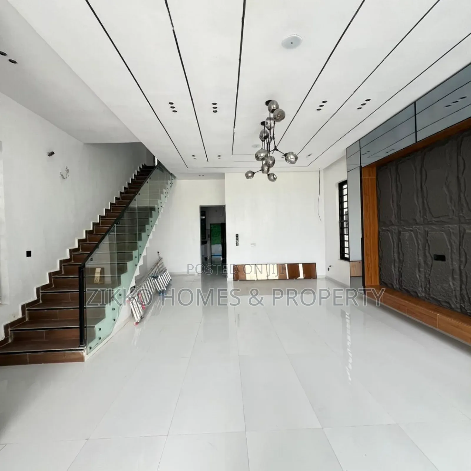 5bdrm Duplex in Ajah, Lekki for sale