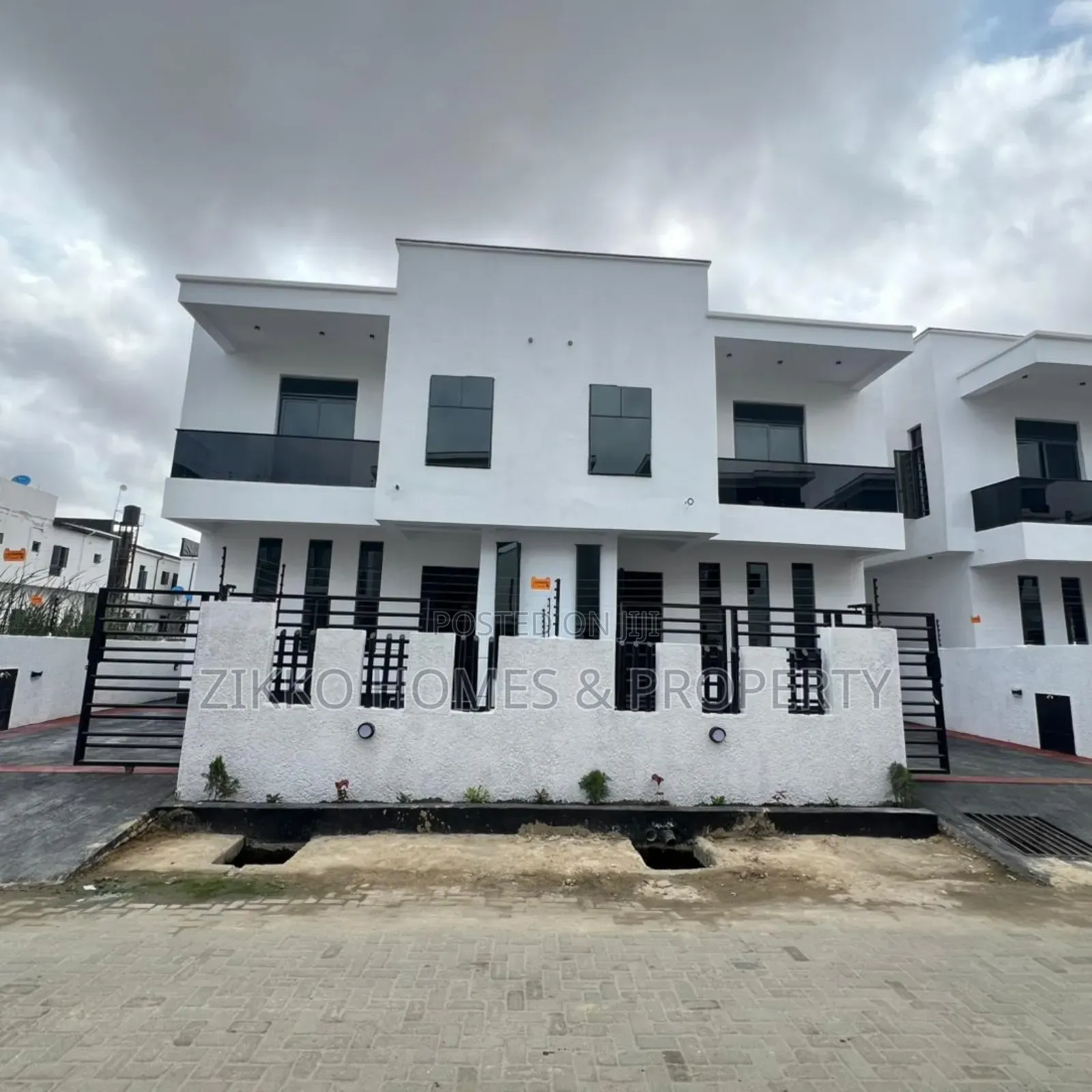 4bdrm Duplex in Ajah, Lekki for sale