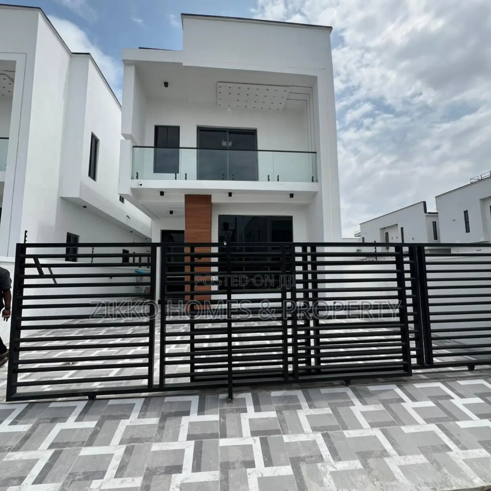 4bdrm Duplex in Ajah, Lekki for sale