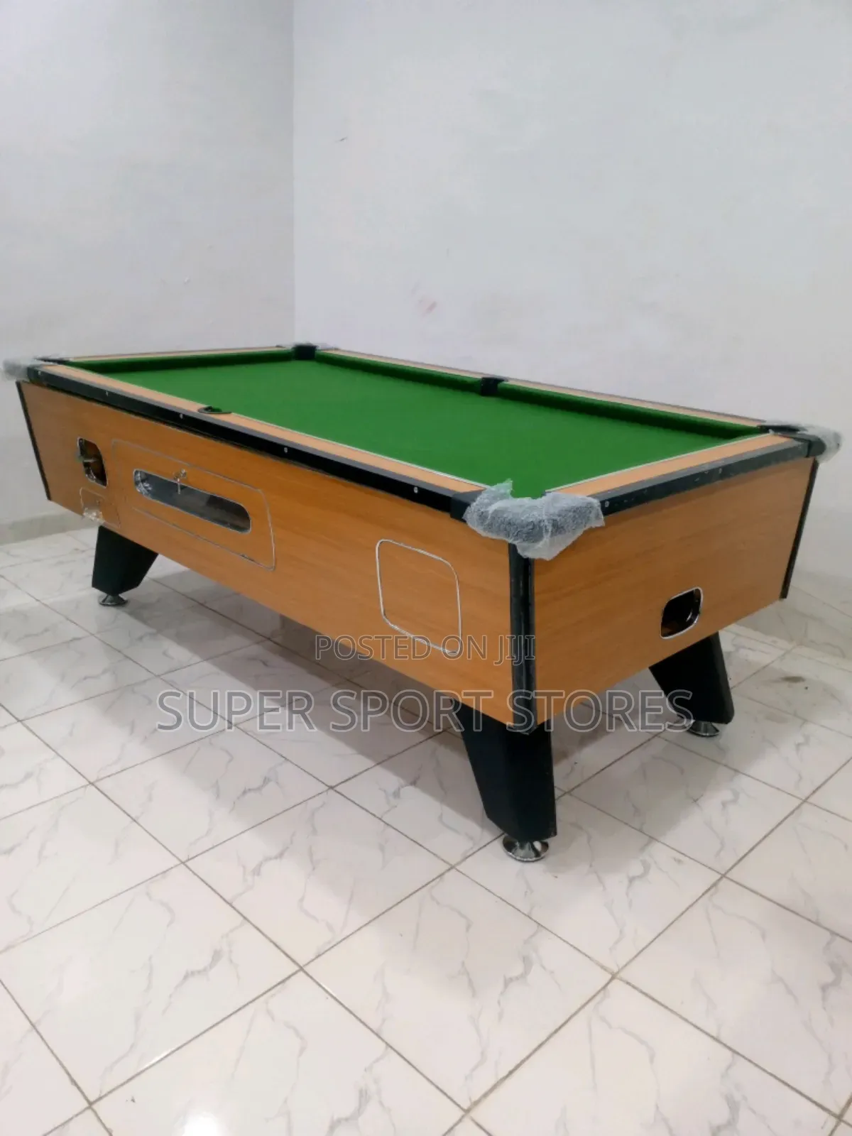 Akala Snooker Board With Marble And Coin