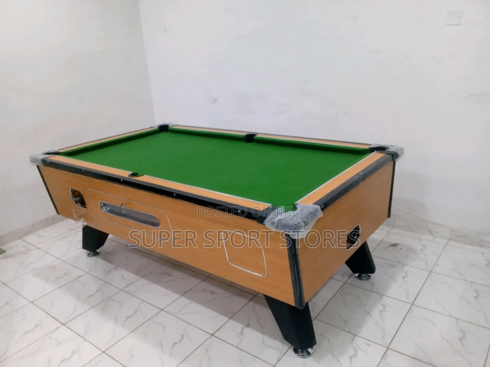 Akala Snooker Board With Marble And Coin