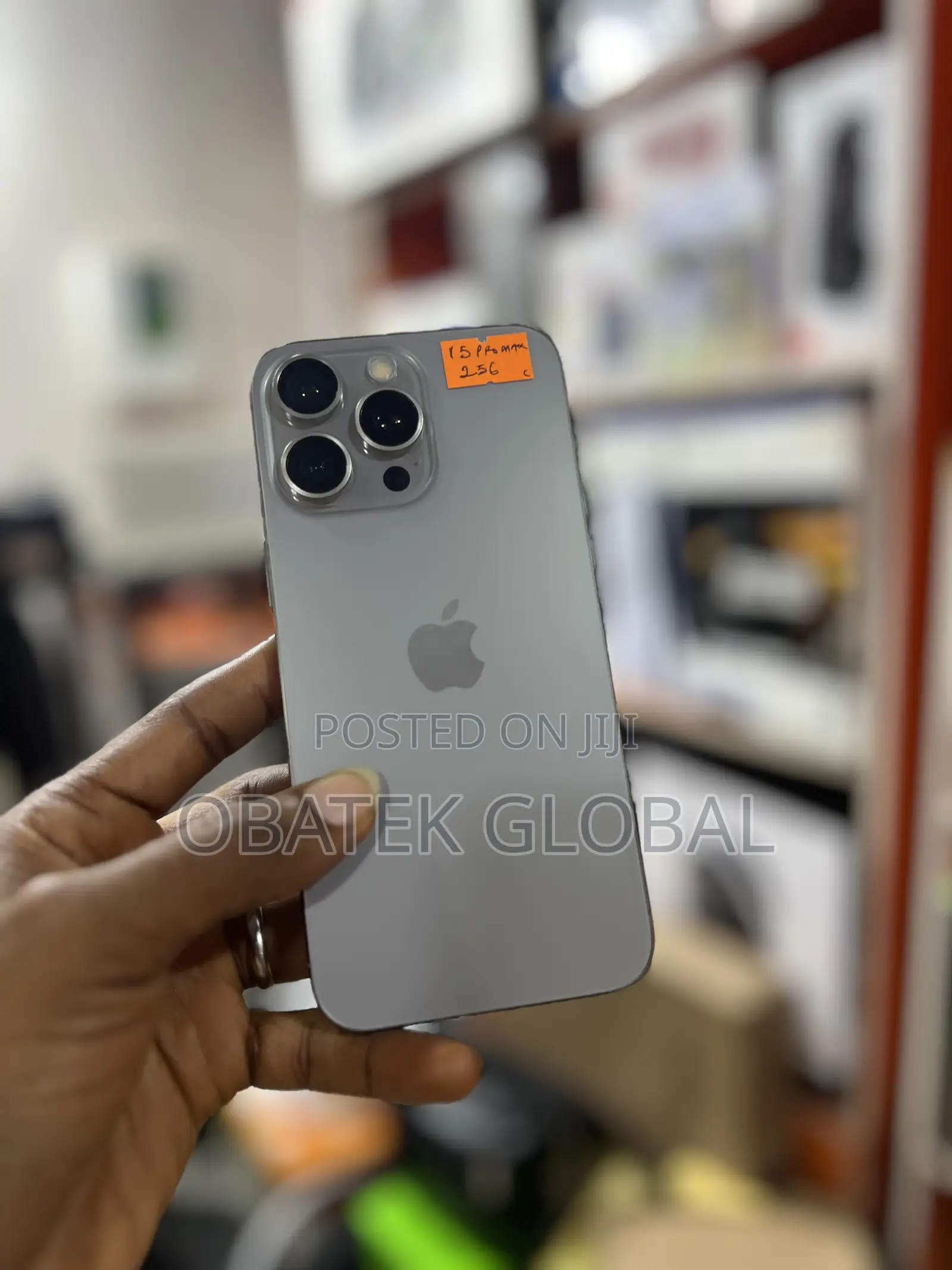 Apple iPhone 15 Pro Max 256 GB Silver