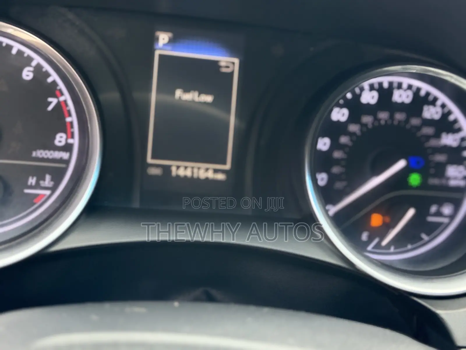 Toyota Camry SE FWD (2.5L 4cyl 8AM) 2018 Black