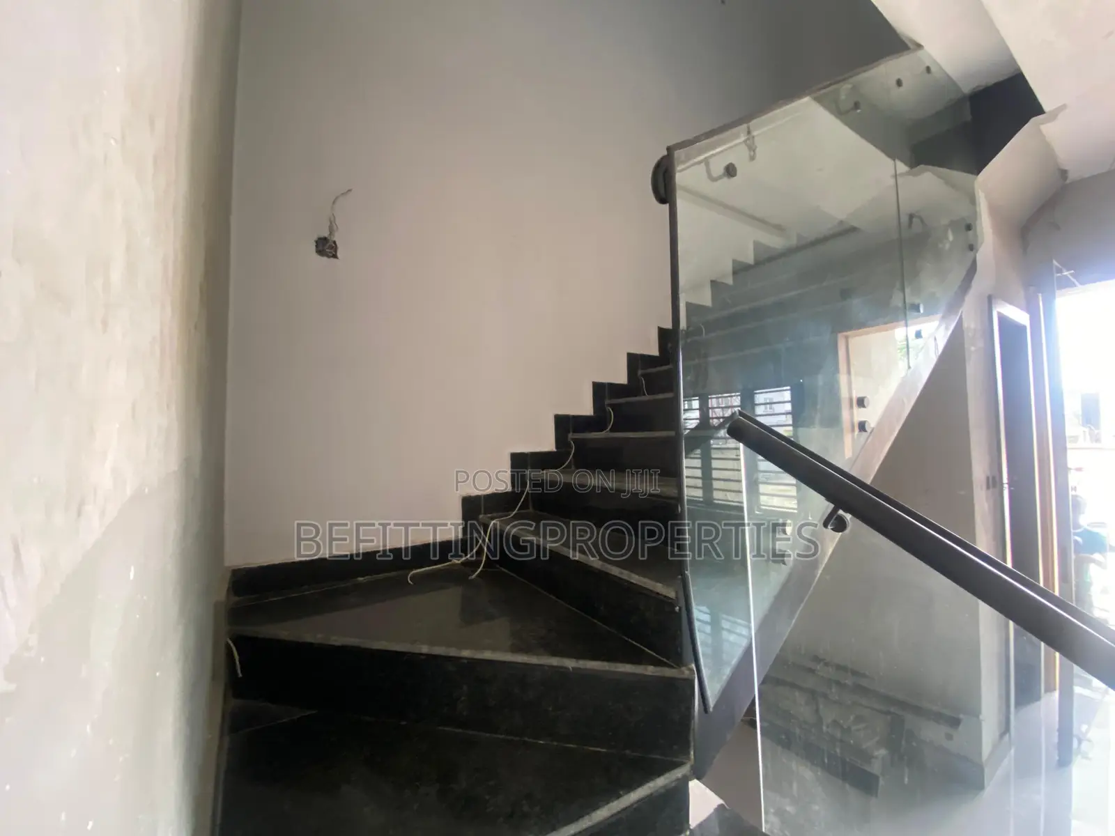 Furnished 4bdrm Duplex in Ikeja for sale