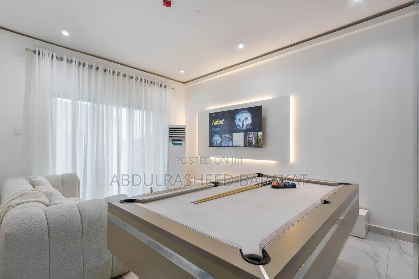 Luxury Two Bedroom Apartment With Snooker Table Tennis Ps5