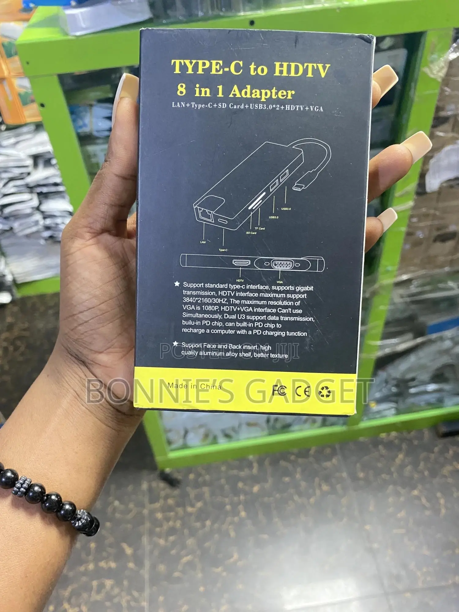 Type-C to HDTV 8-in-1 Adapter, Also Known as a Usb-C Hub