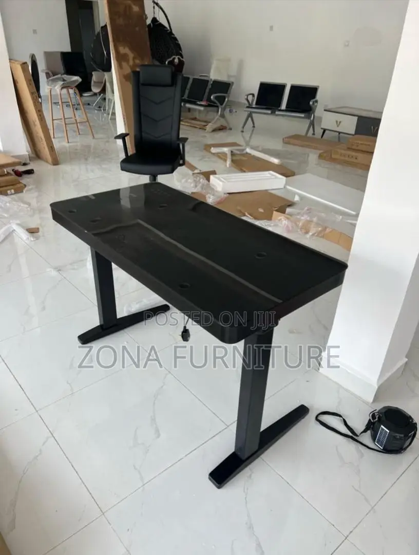 High Quality Foreign Design Wireless Charger Smart Adjustable Table