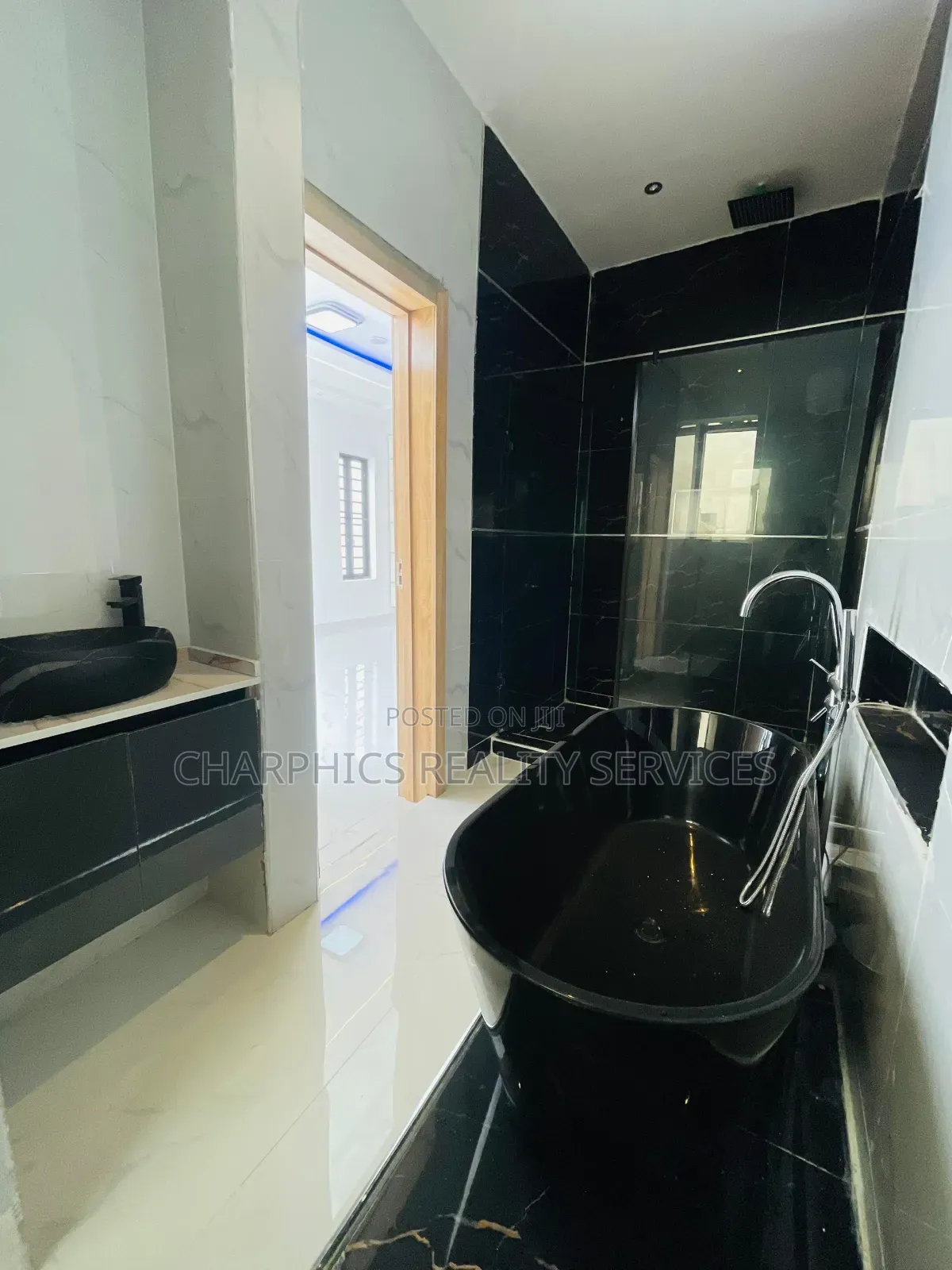 4bdrm Duplex in Ajah for sale
