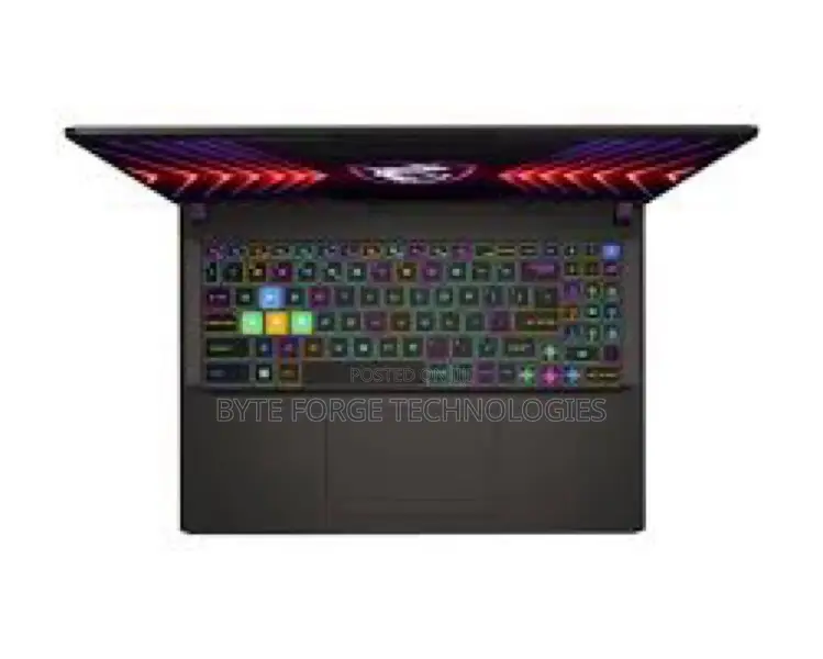 New Laptop MSI Vector 16 HX AI A2XWIG 16GB Intel Core Ultra 9 SSD 1T