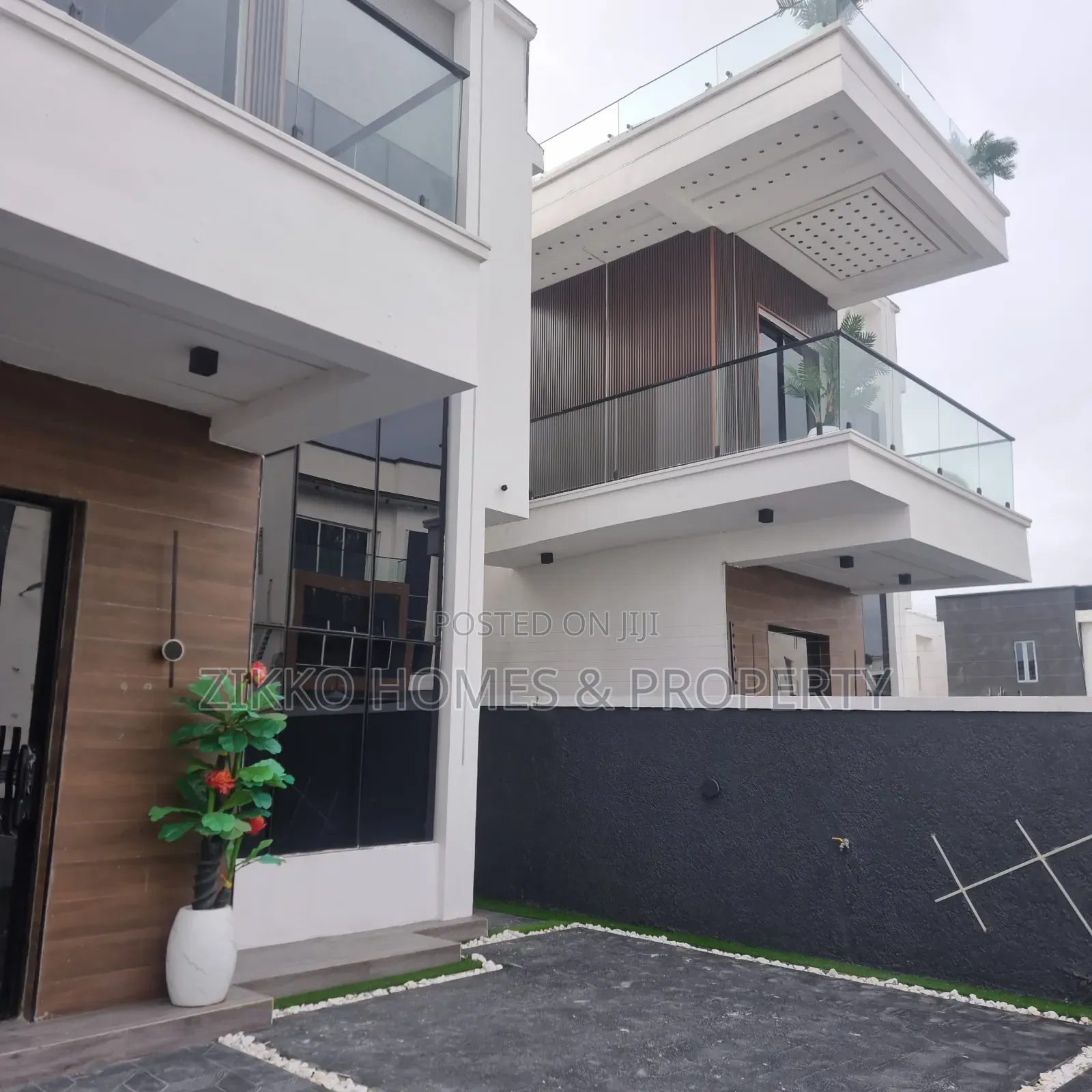 5bdrm Duplex in Ajah, Lekki for sale