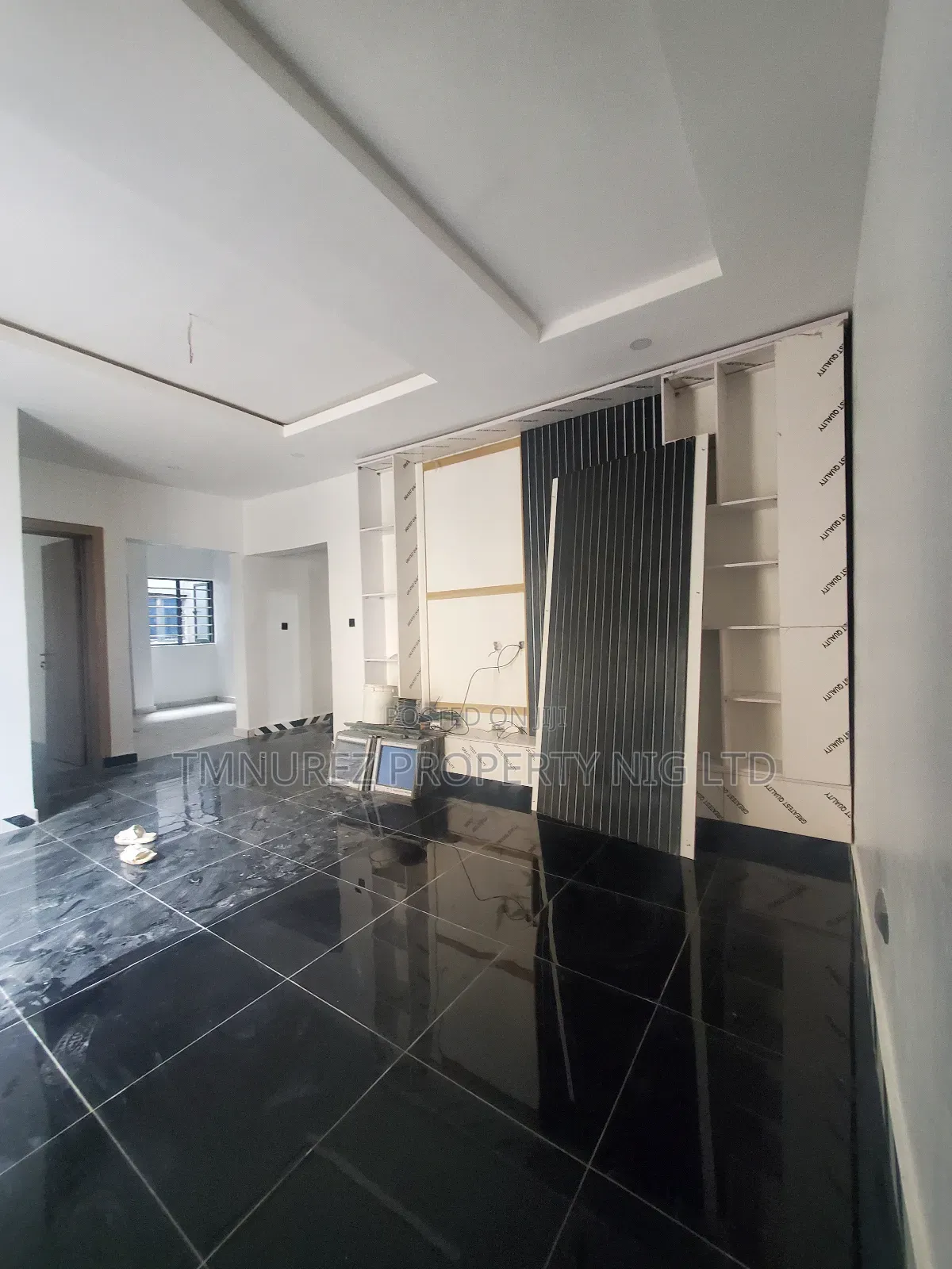 1bdrm Apartment in Ologolo, Lekki for sale