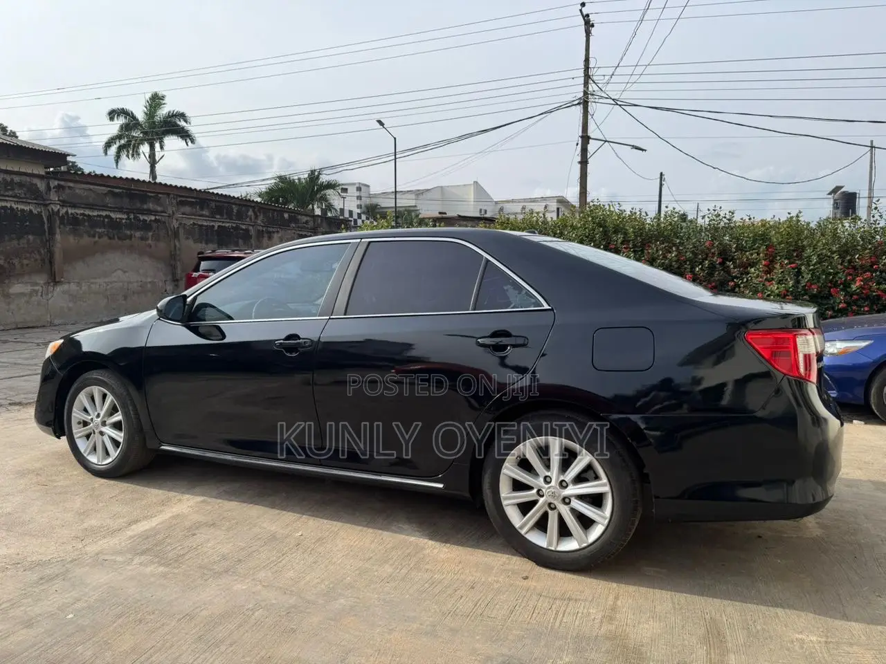 Toyota Camry XLE V6 4dr Sedan (3.5L 6cyl 6A) 2012 Black