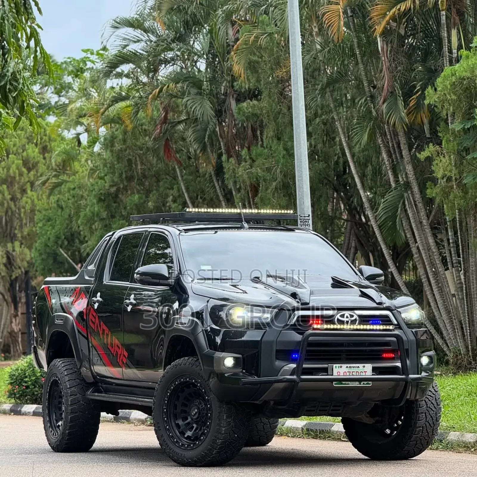 Toyota Hilux 2023 Black
