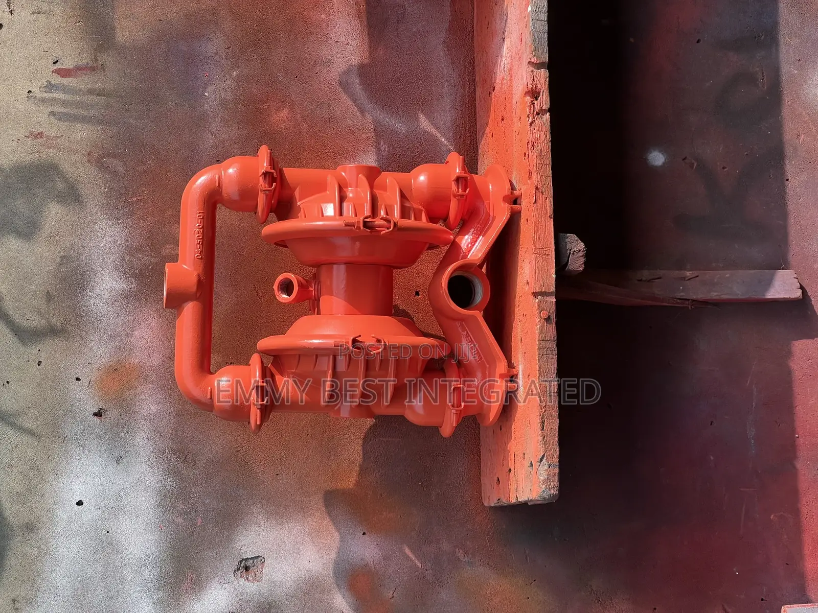 Wilden T8 Turbo-Flo Clamped Diaphragm Metal Pump 2"