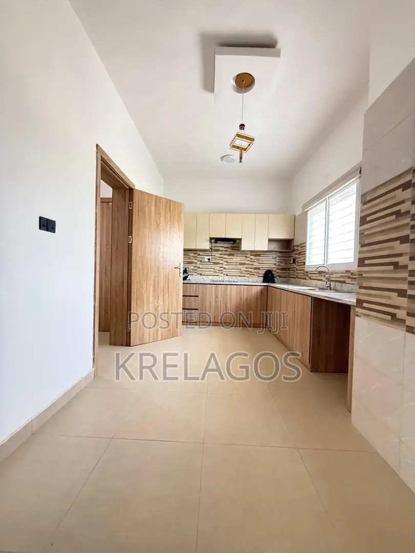2bdrm Apartment in Ikota for sale