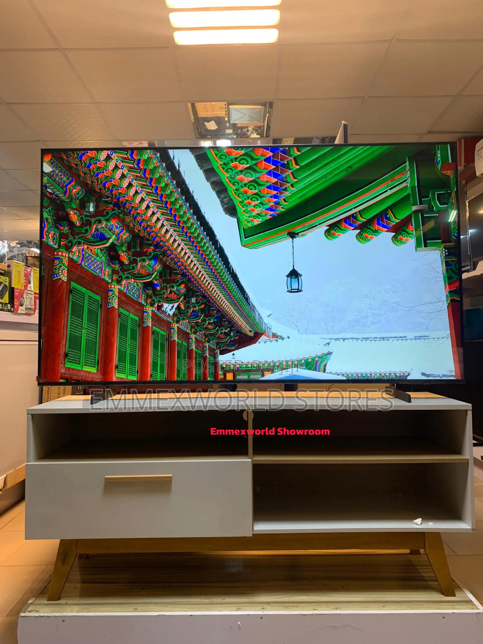Samsung 65” Uhd Smart Tv