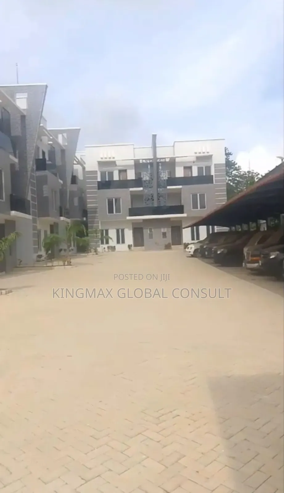 4bdrm Duplex in Guzape Main Abuja for sale