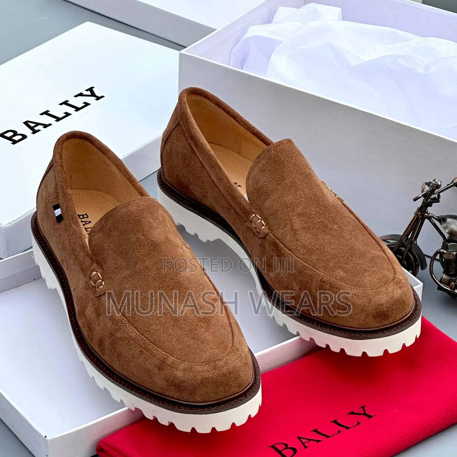 Bally Classic Sneakers for Men Black Velvet