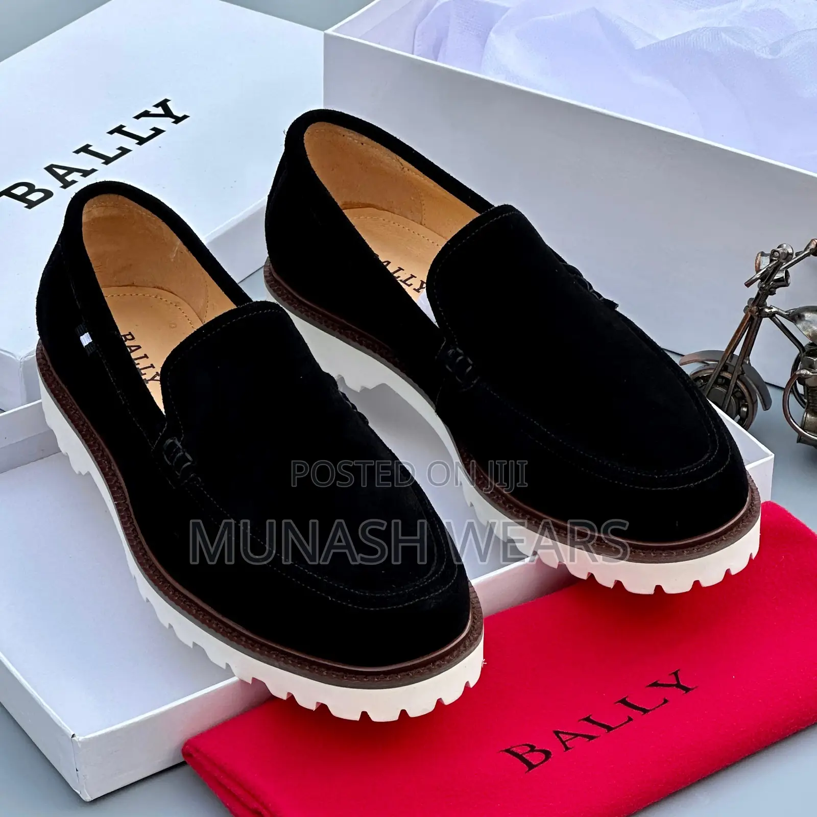 Bally Classic Sneakers for Men Black Velvet