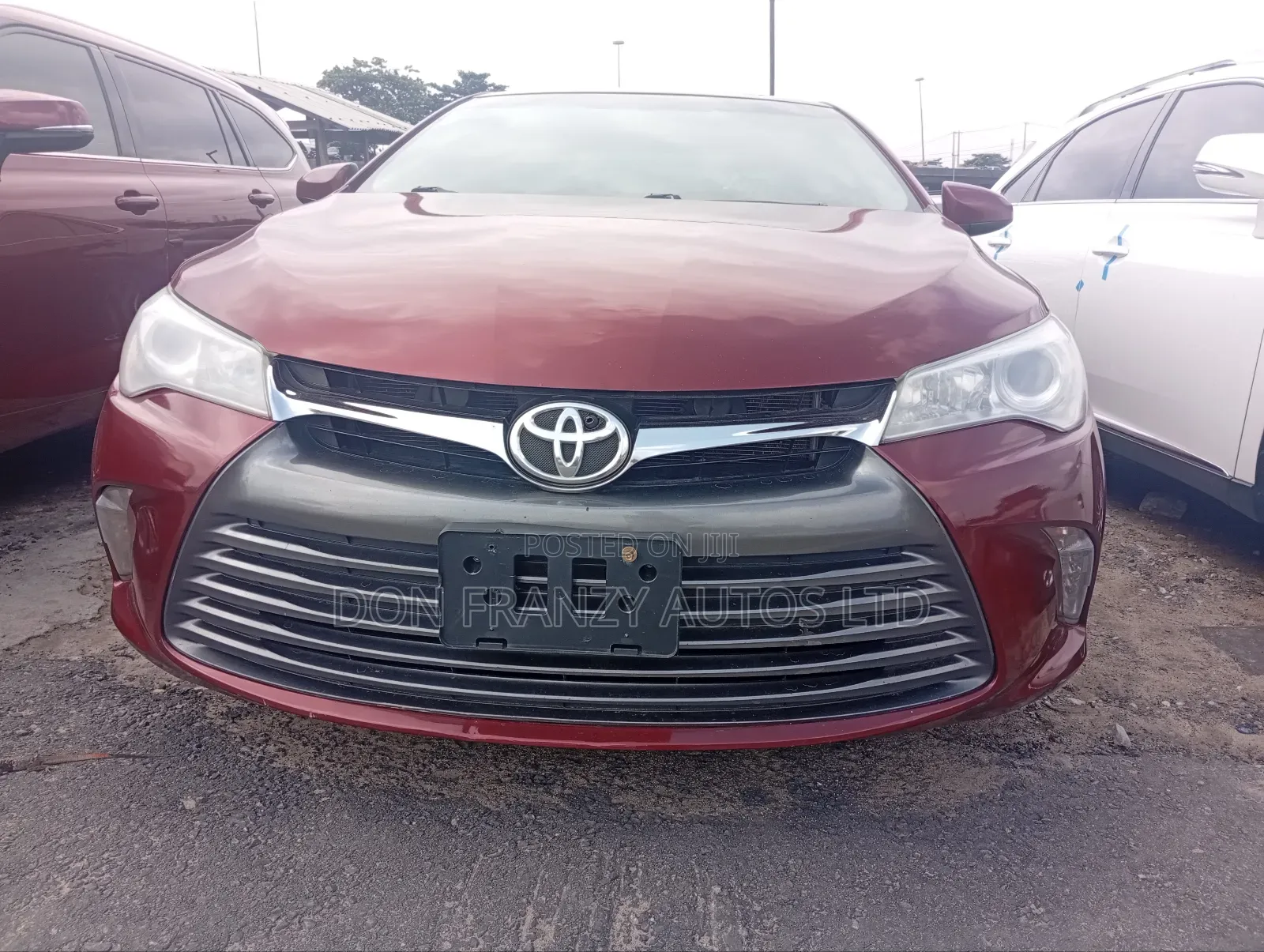 Toyota Camry XLE 4dr Sedan (2.5L 4cyl 6A) 2016 Red
