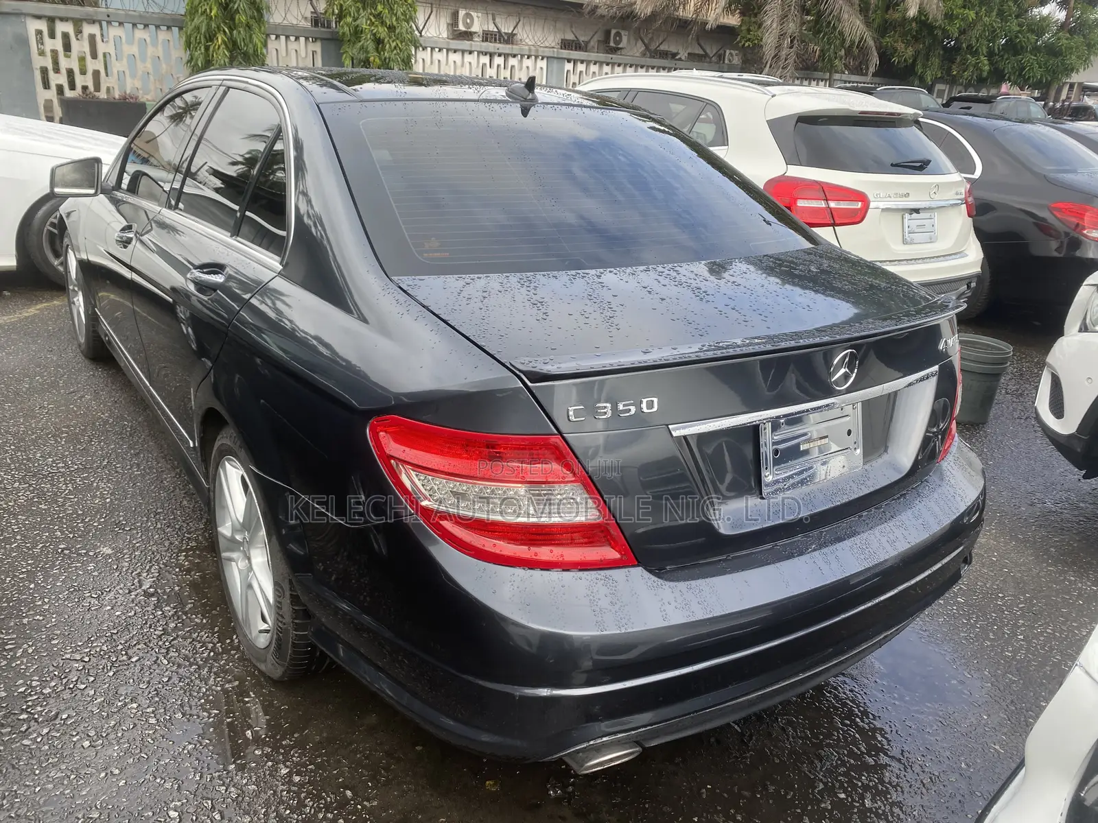 Mercedes-Benz C350 C350 BlueEFFICIENCY 4MATIC AWD 2010 Gray