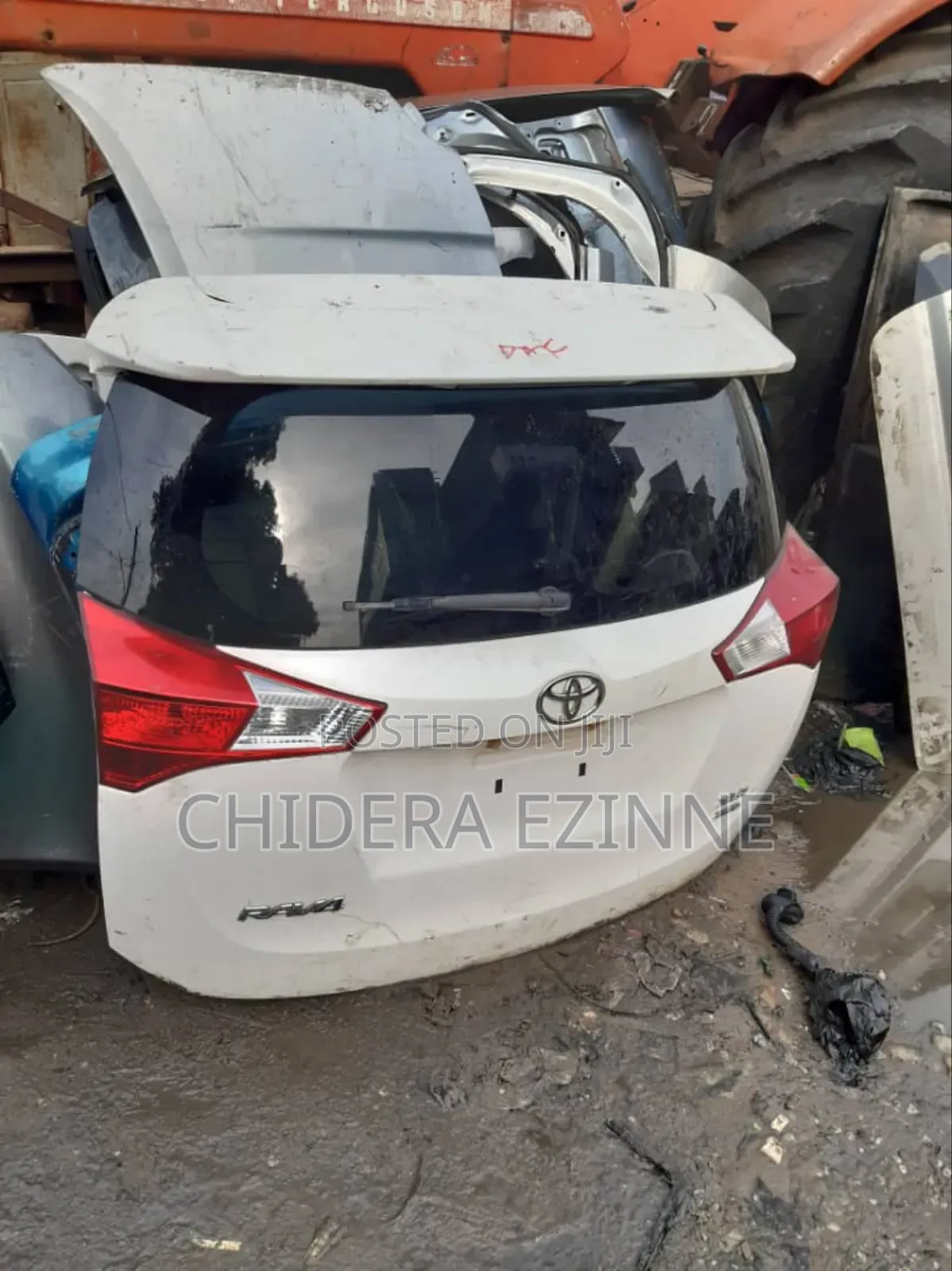 Toyota Rav4 2015 Model Complete Boot