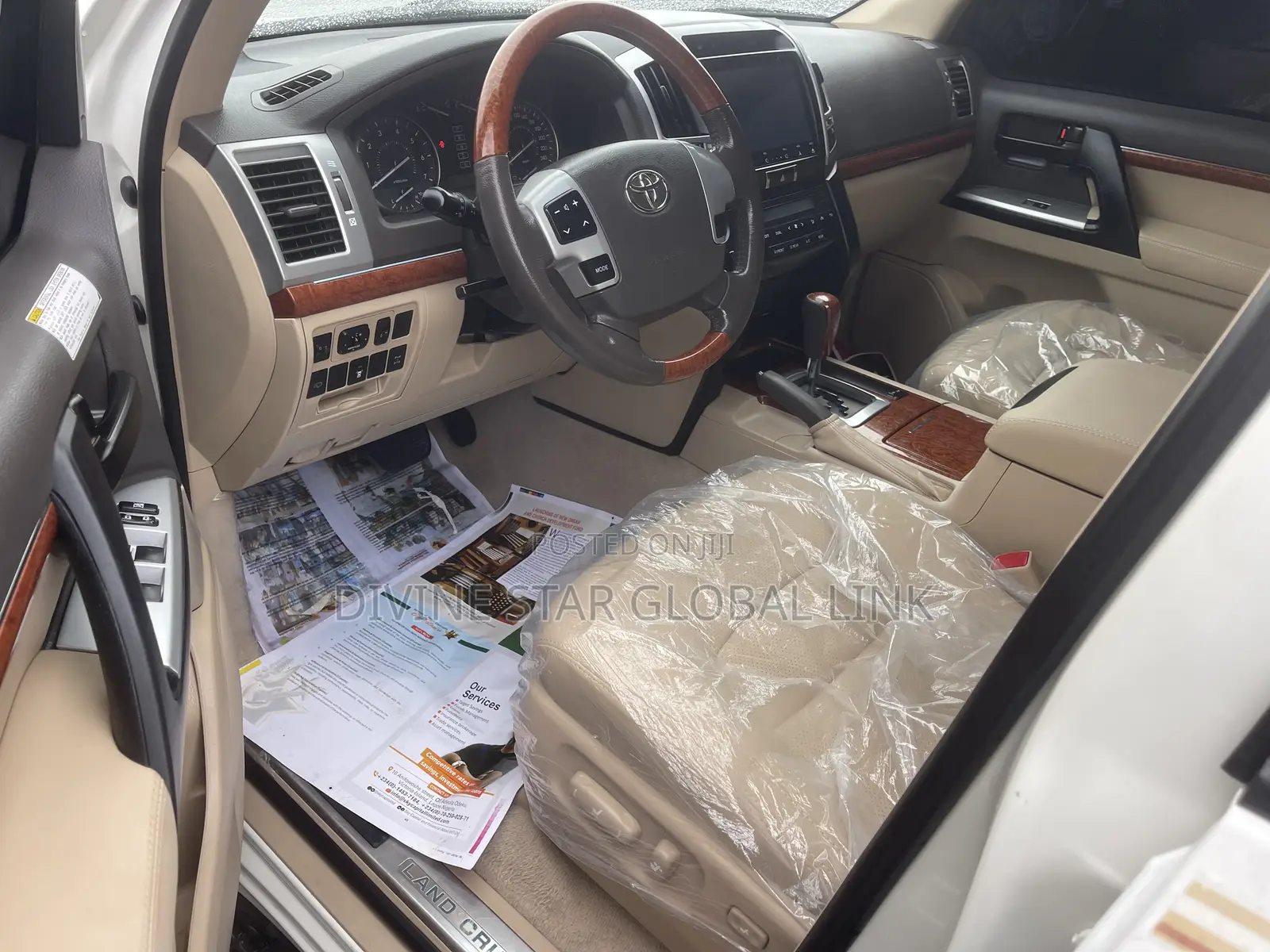 Toyota Land Cruiser 2016 White