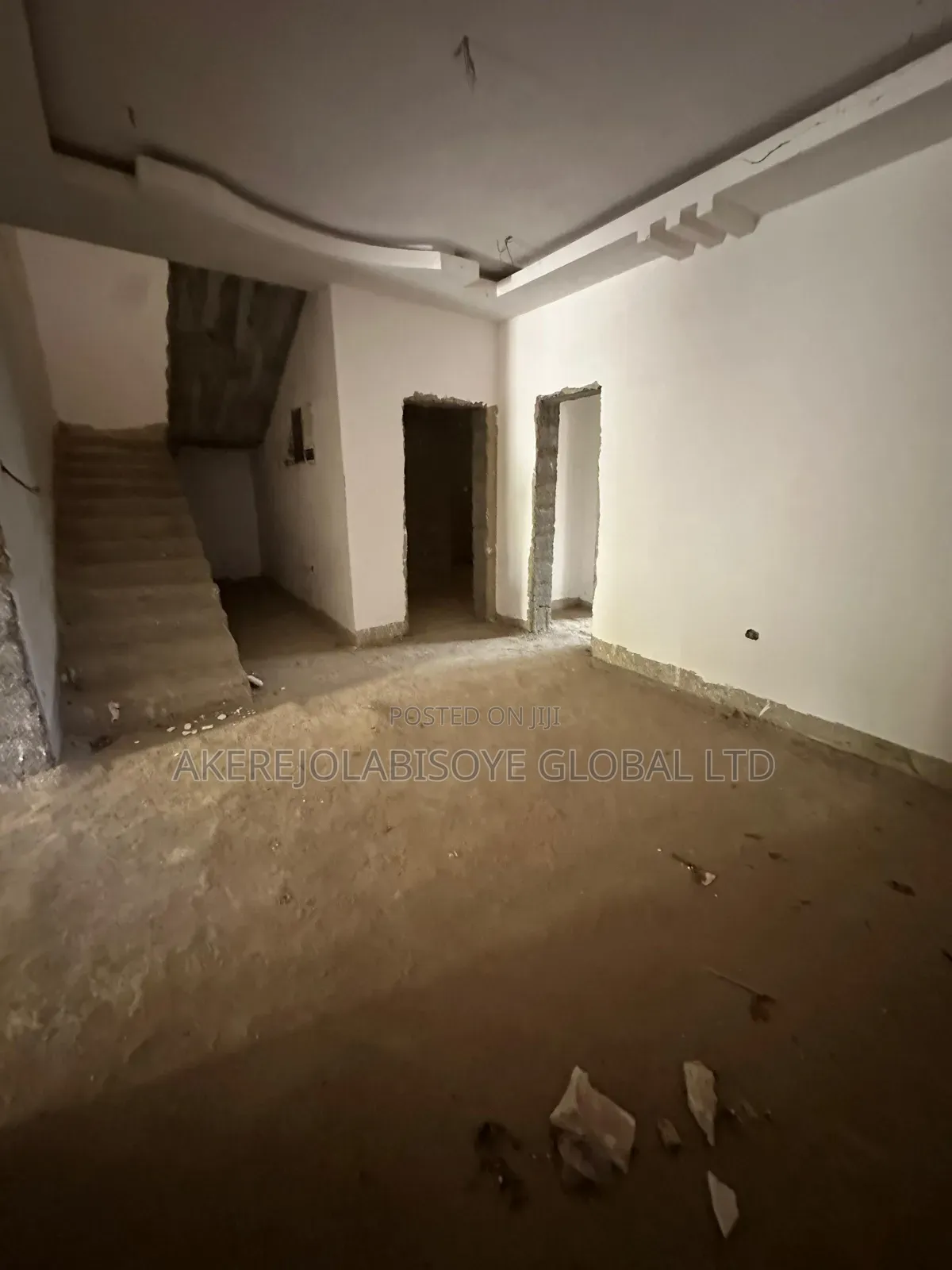 4bdrm Townhouse/Terrace in Close To Catholic for sale