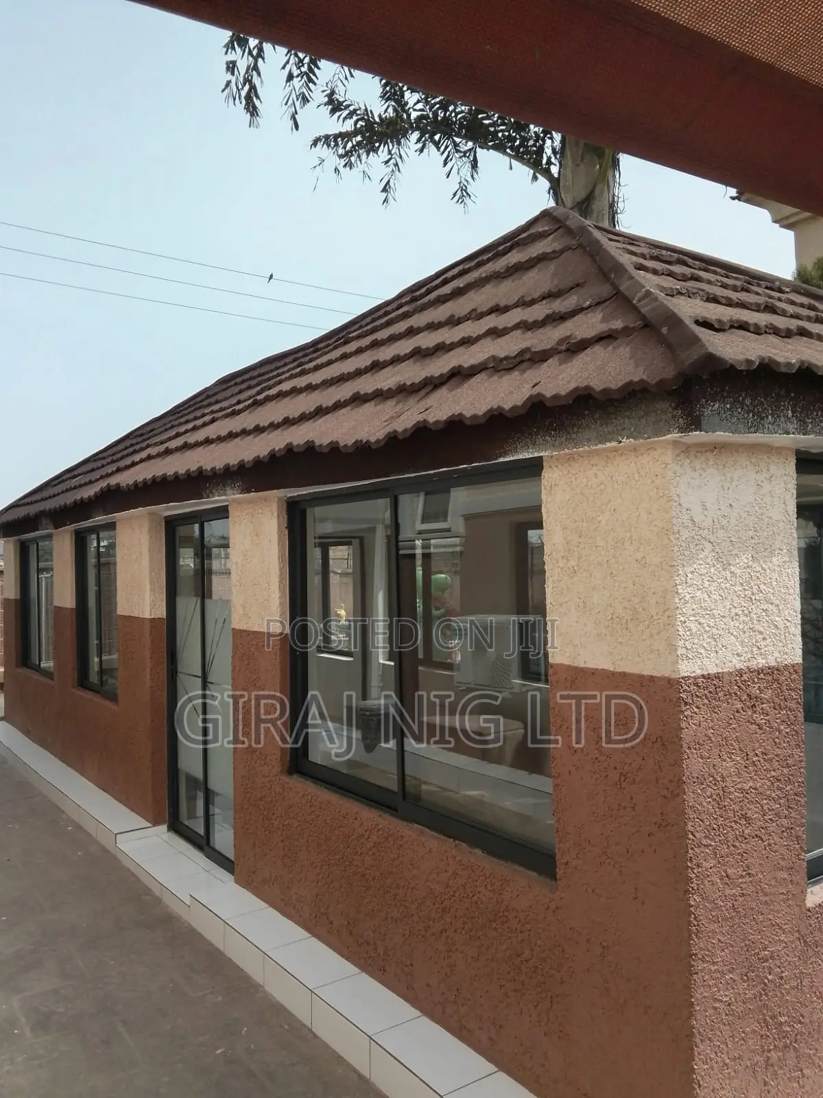 Roof Water Collector