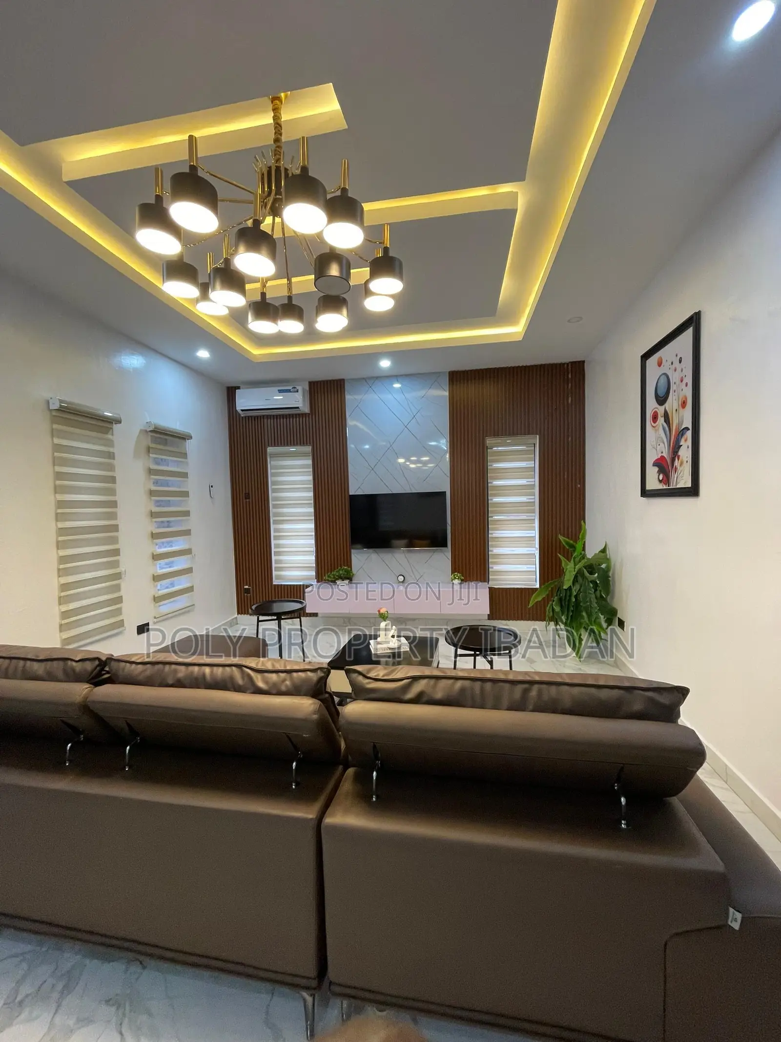 4bedroom Shortlet Apartment in Engr. Lere Adigun