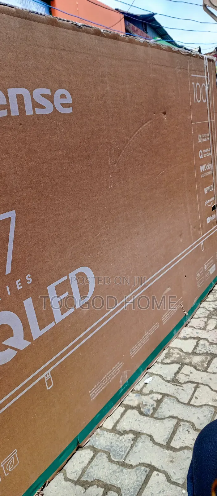 100inches Hisense Smart TV