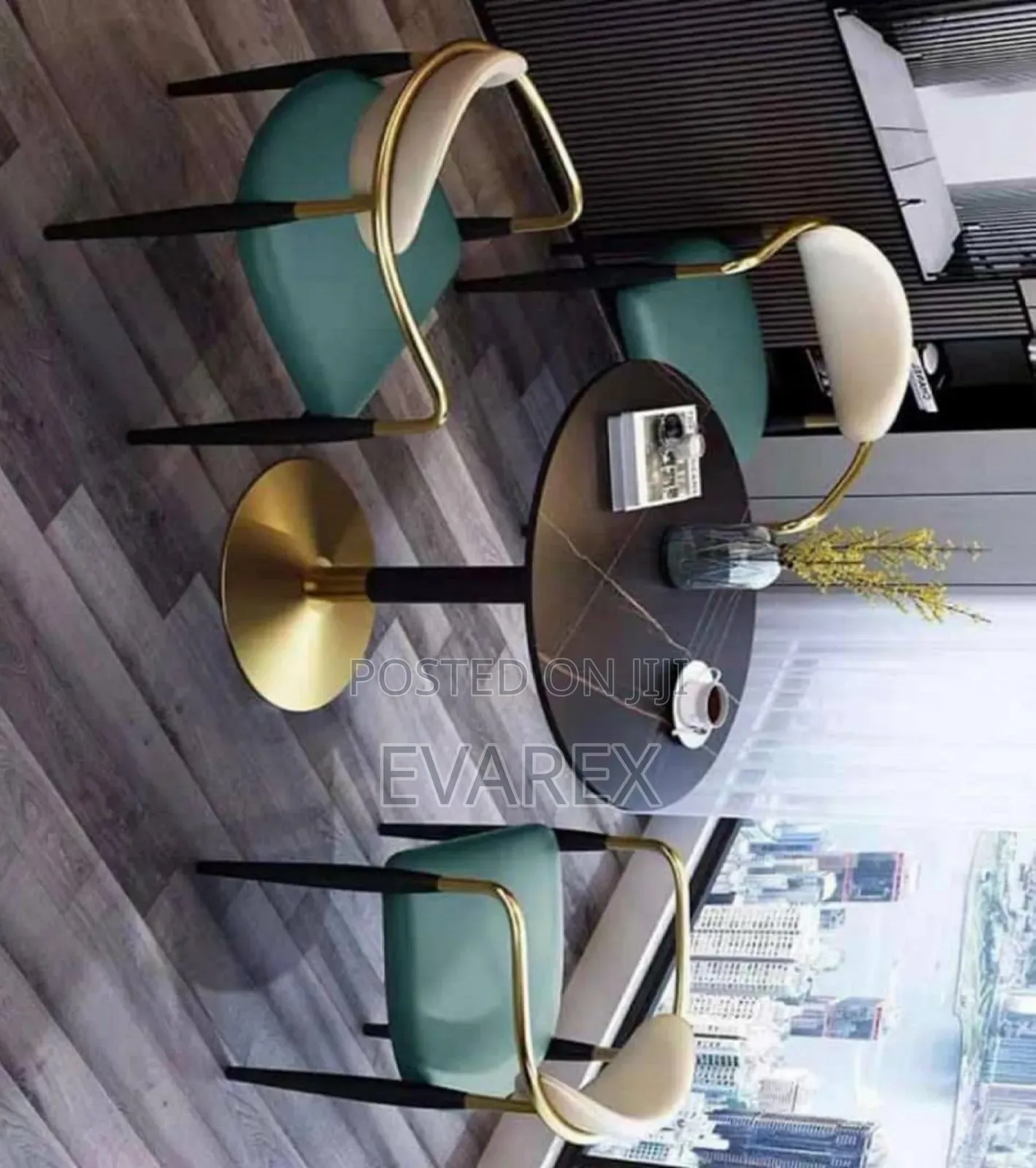 Restaurant/Bar Classic Green Chair Set With Table
