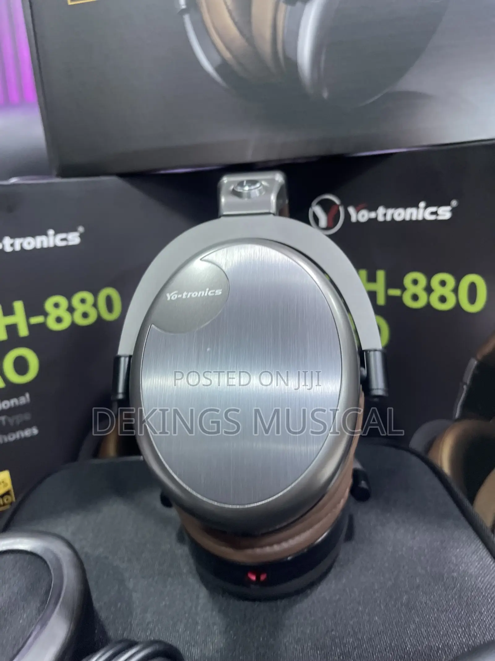 Yo-Tronics Yth-880 Pro Closed-Back Studio Headphones
