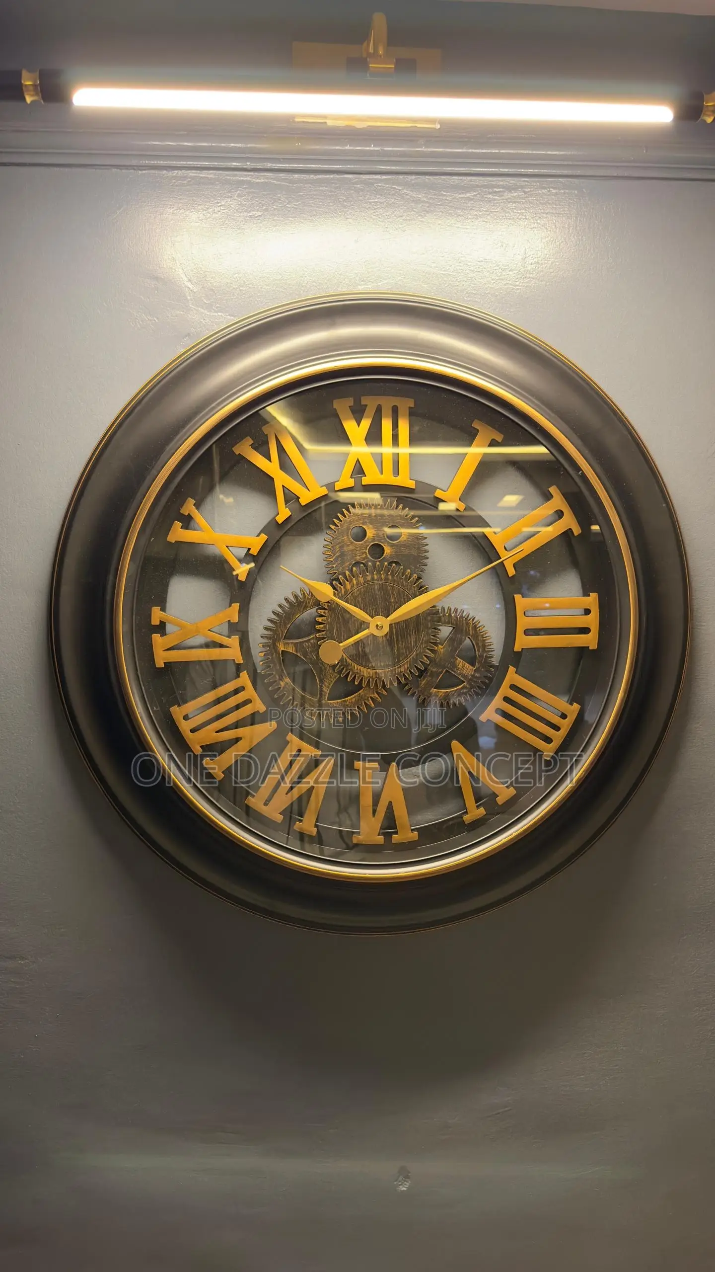 Decorative Roman Wall Clock