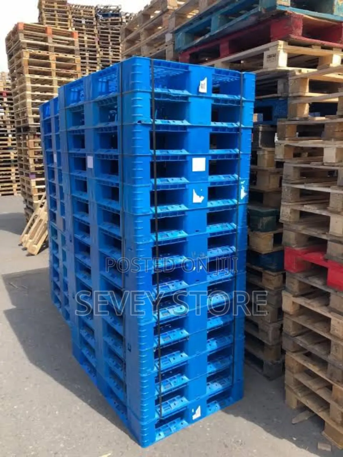 Plastic Wooden Pallets Available