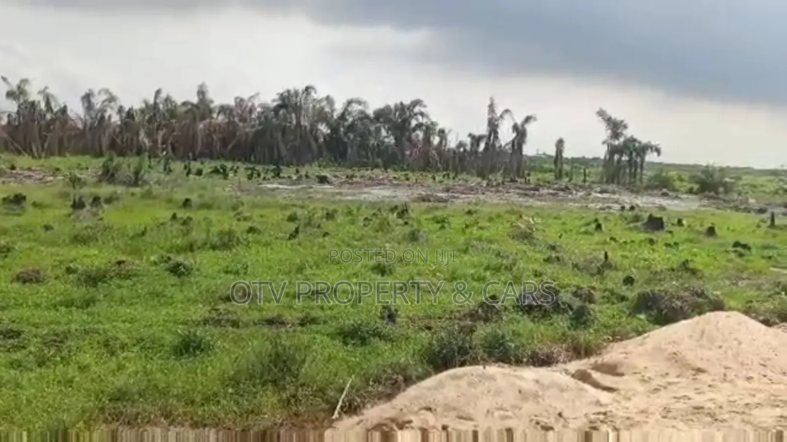 262sqm of Square Land Available for Sale in a Serene Environm.