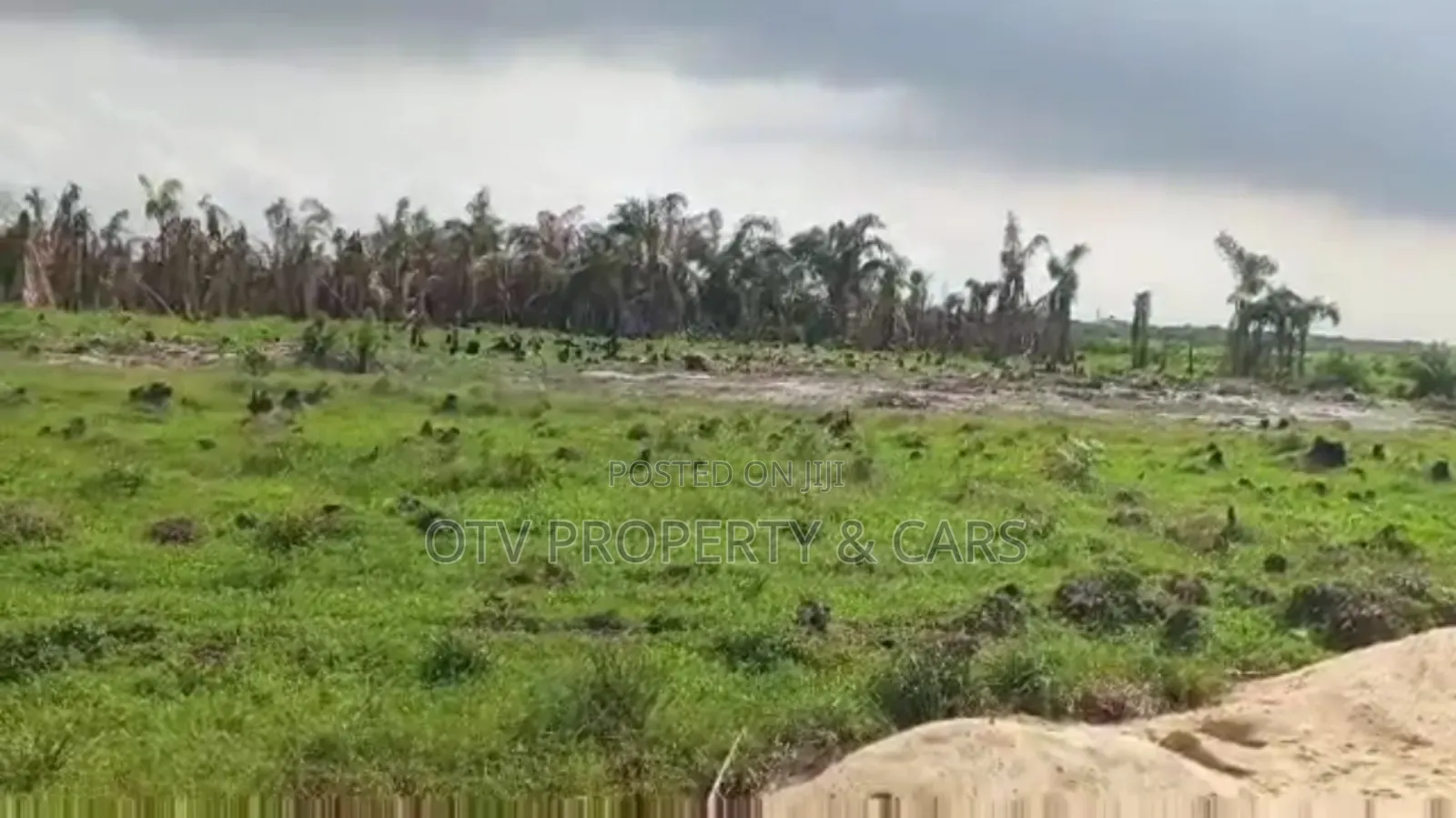 262sqm of Square Land Available for Sale in a Serene Environm.
