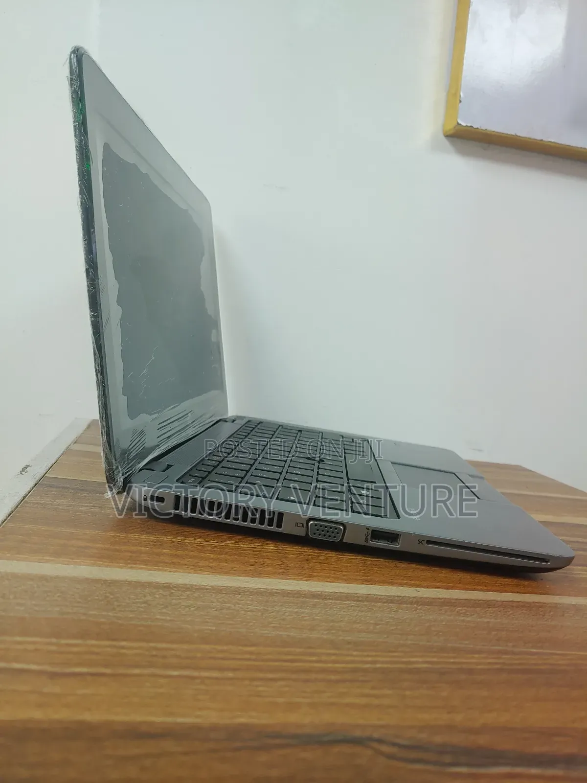 Laptop HP EliteBook 820 G1 4GB Intel Core I5 HDD 250GB