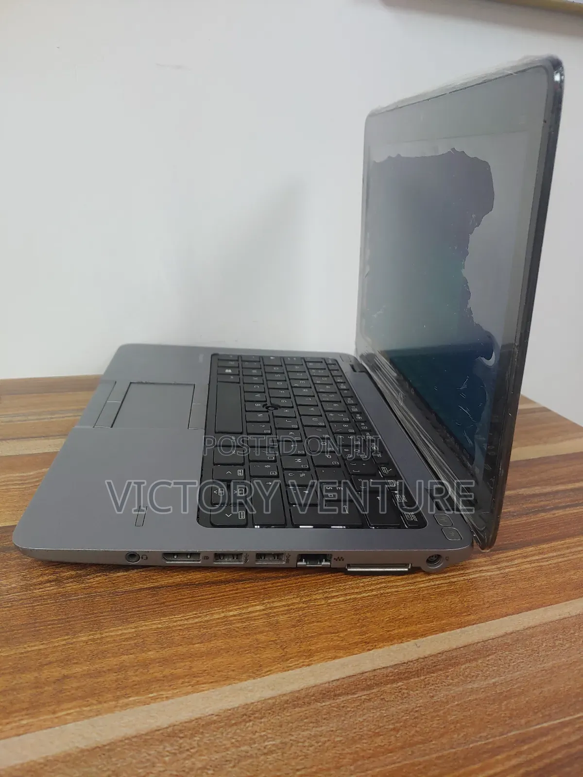 Laptop HP EliteBook 820 G1 4GB Intel Core I5 HDD 250GB