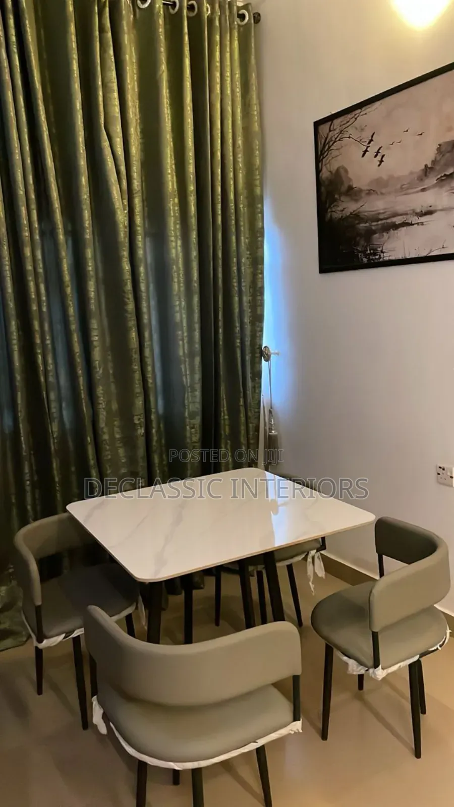 4 Seater Dining Set With Marble Top