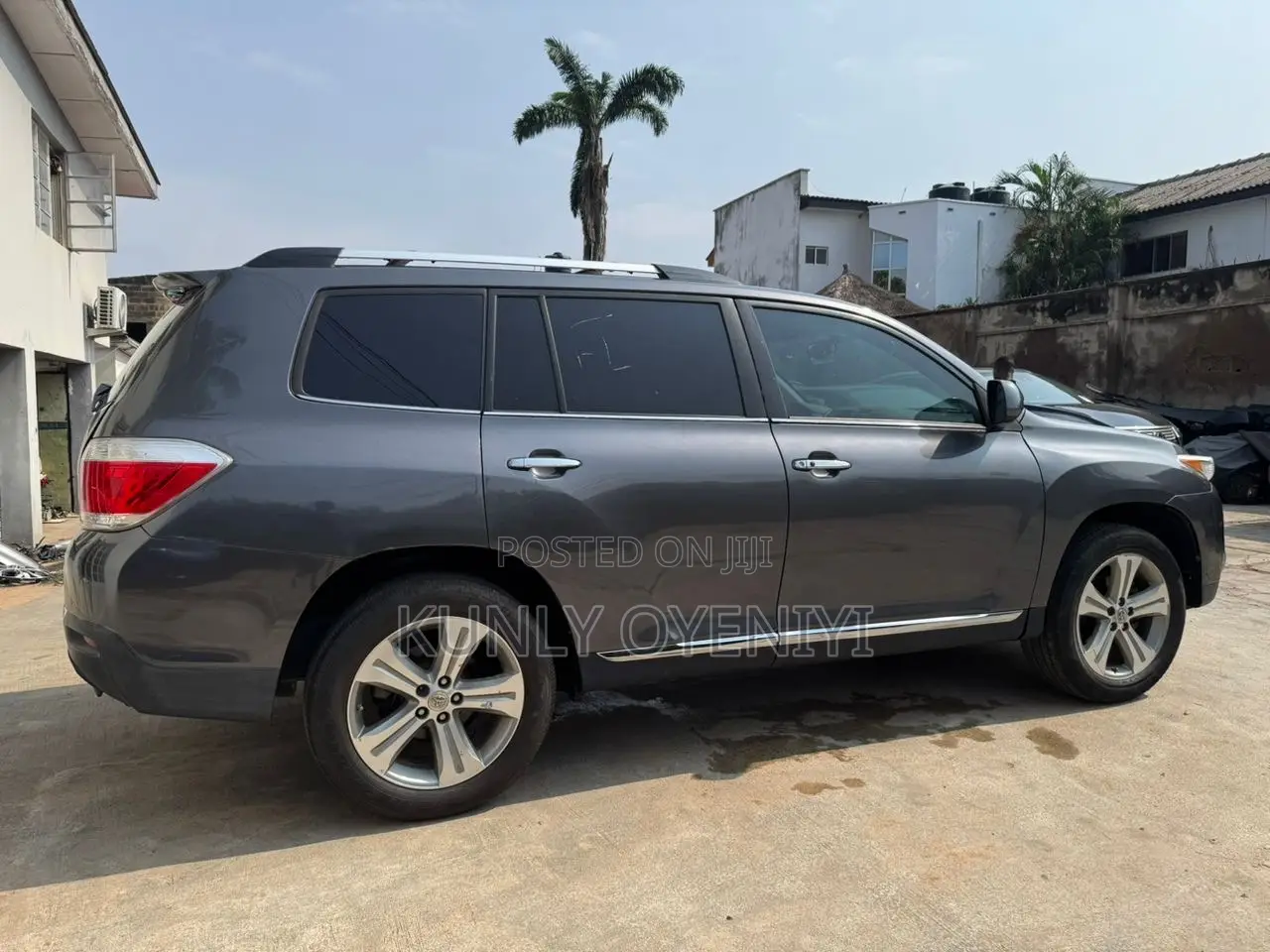 Toyota Highlander Limited 2012 Gray