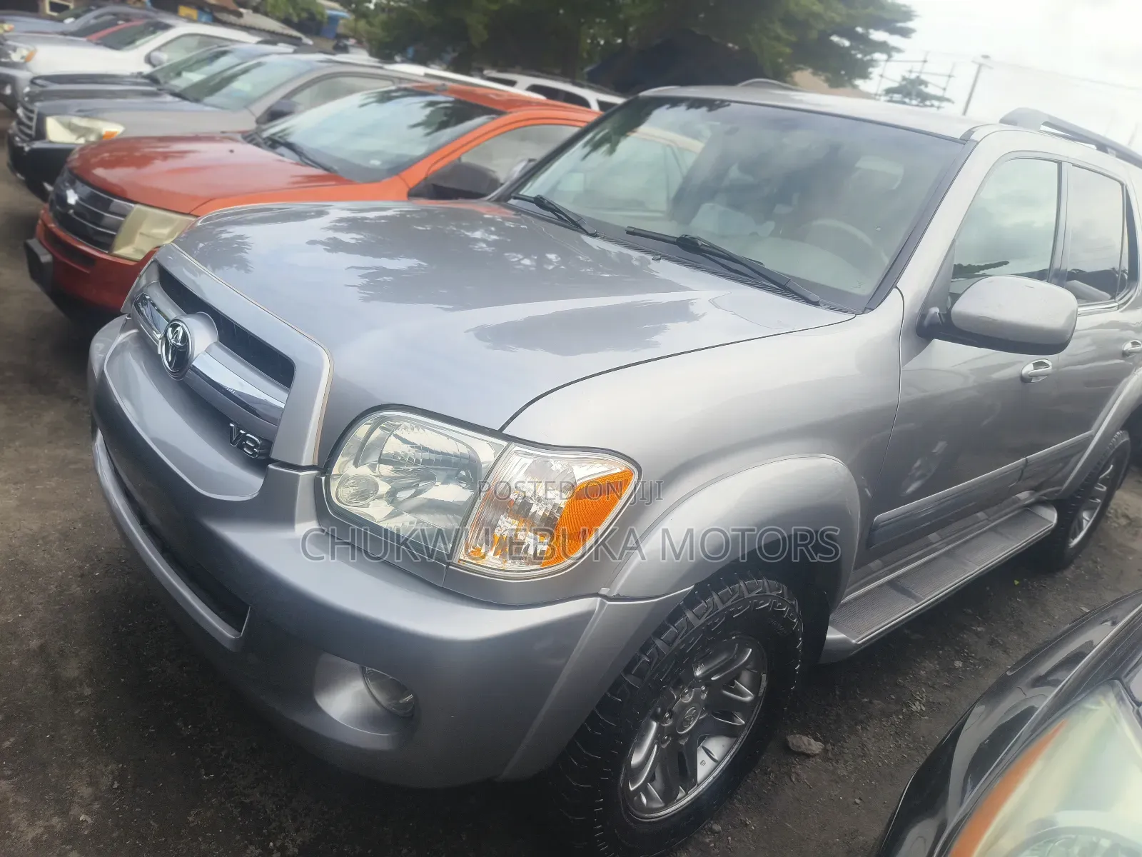 Toyota Sequoia Limited 4dr SUV 4WD (4.7L 8cyl 5A) 2007 Silver