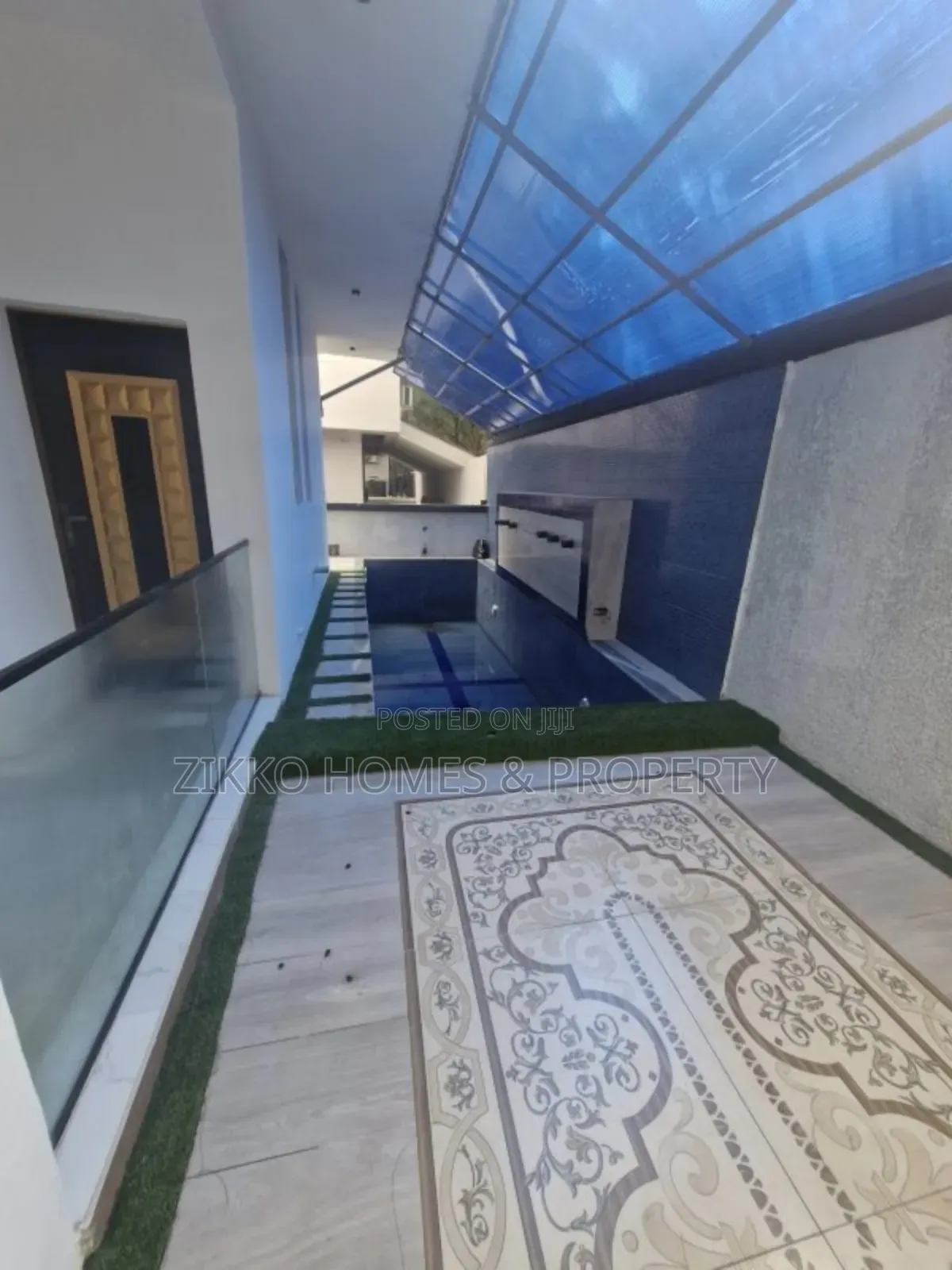 5bdrm Duplex in Megamound, Lekki for sale