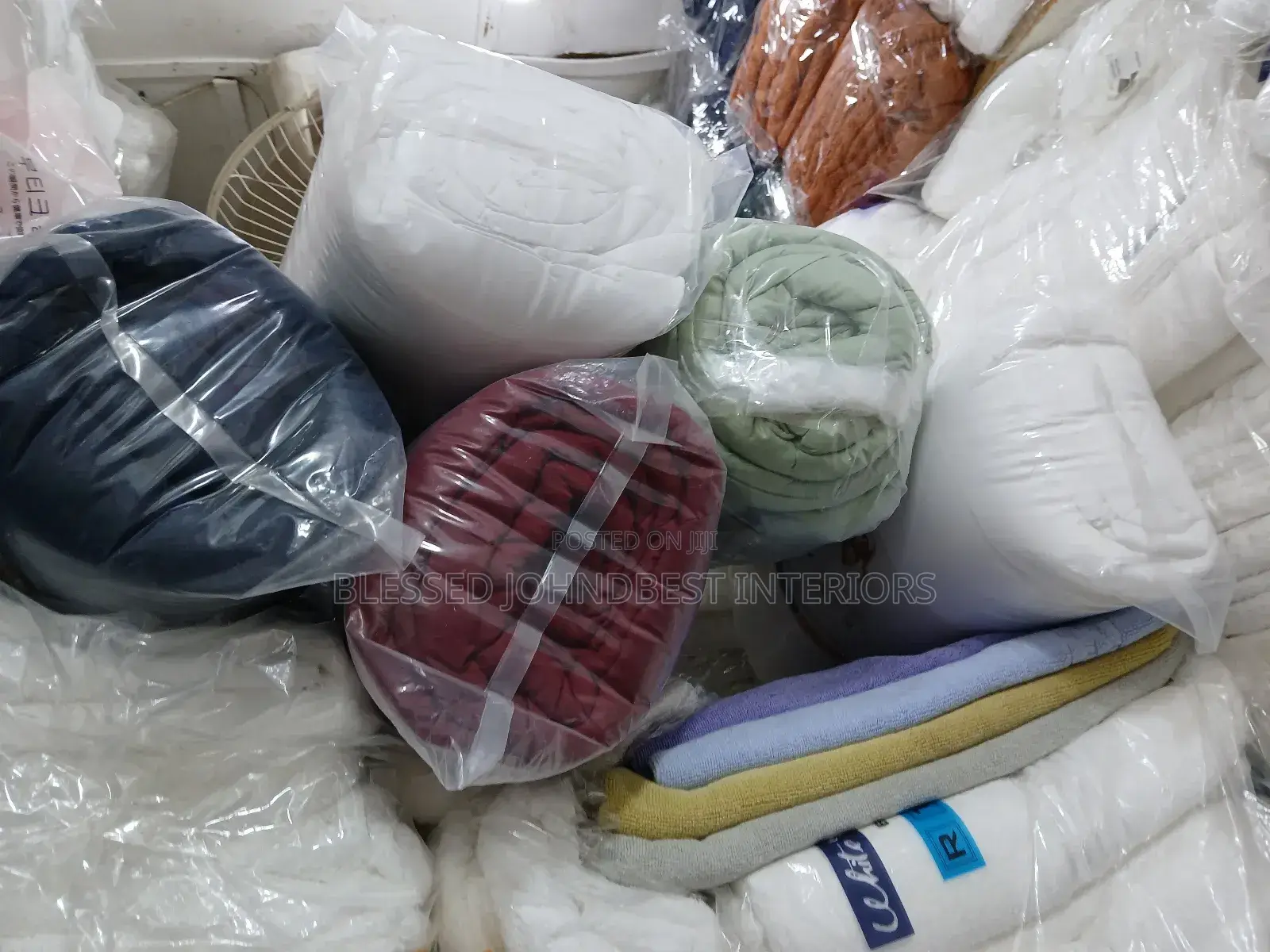 Boxed Foreign King-size Duvet