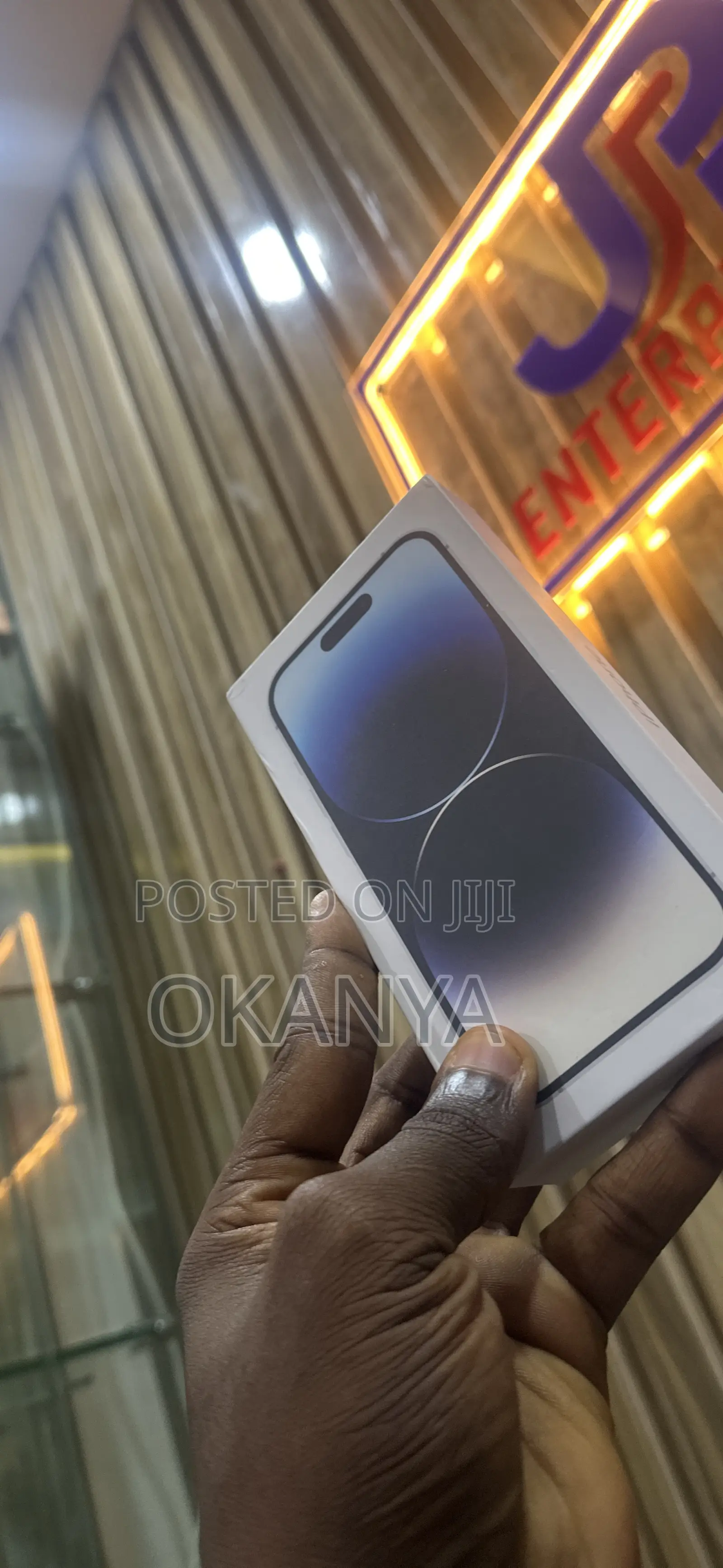 New Apple iPhone 14 Pro 128 GB White