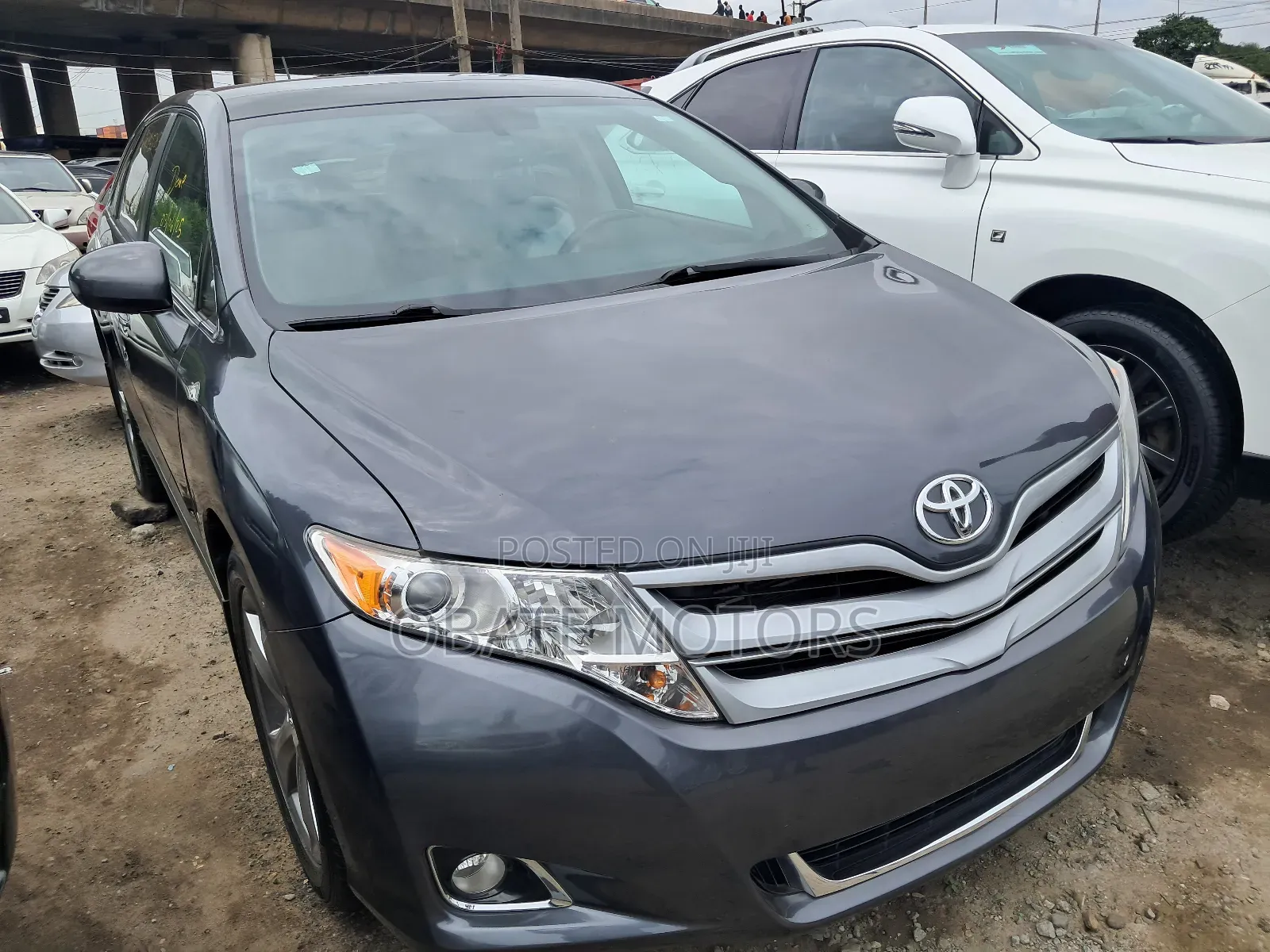 Toyota Venza V6 AWD 2010 Gray