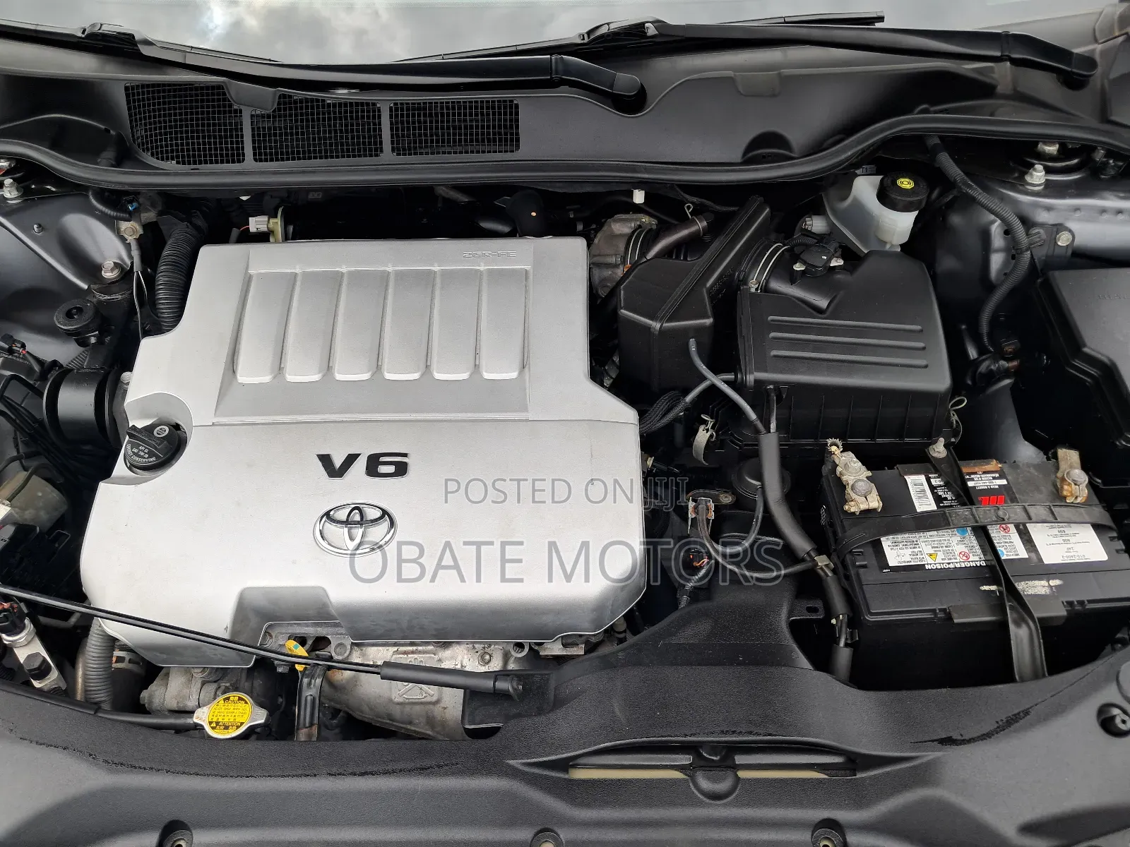 Toyota Venza V6 AWD 2010 Gray