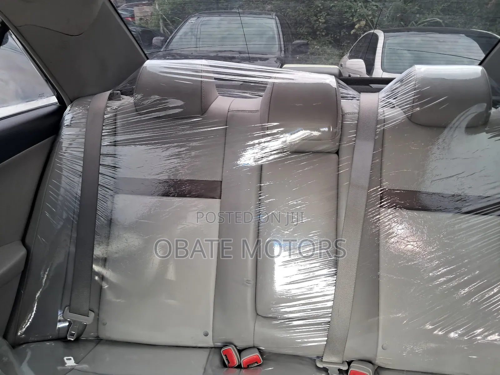 Toyota Camry XLE 4dr Sedan (2.5L 4cyl 6A) 2014 Gray