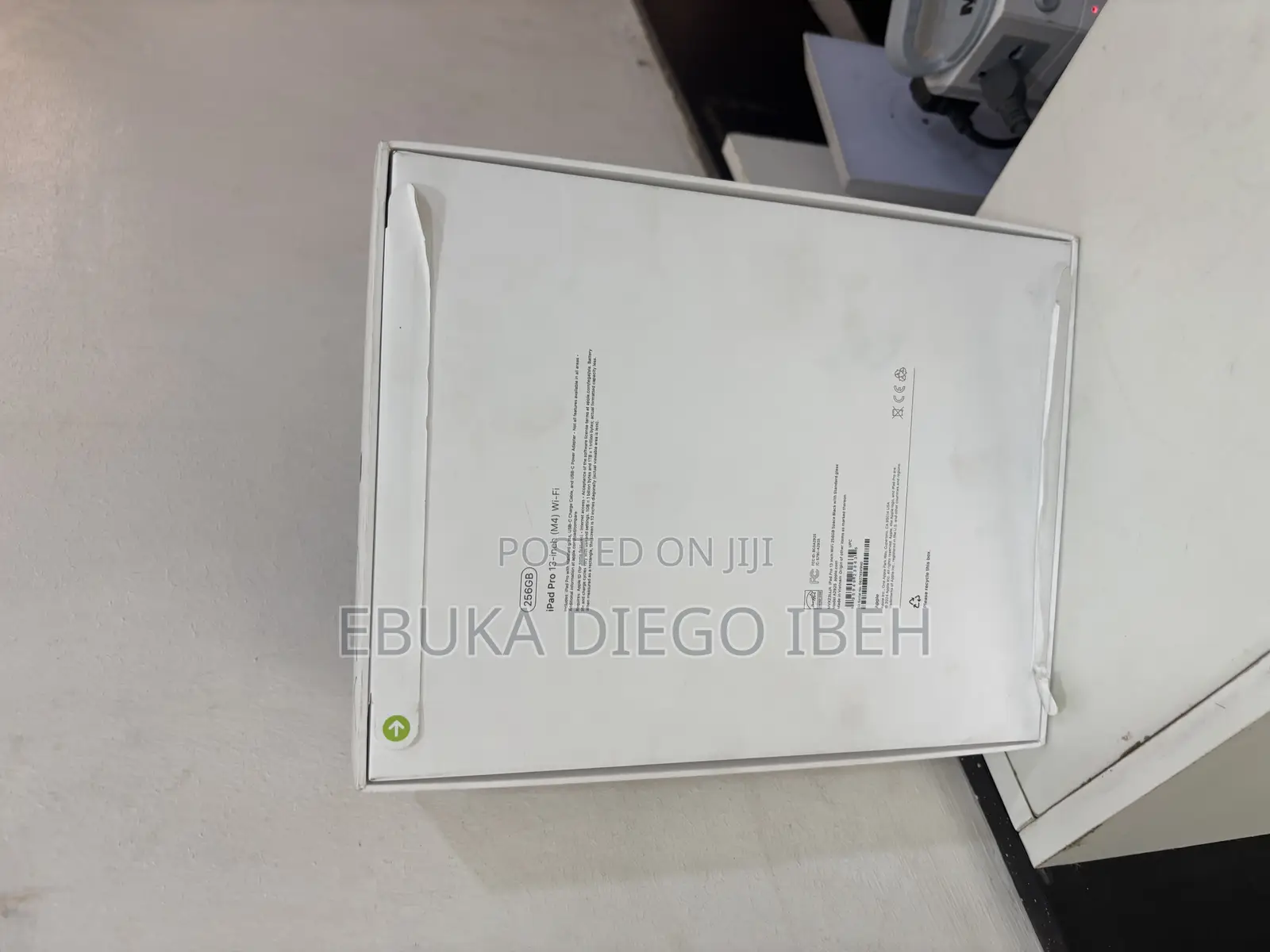 New Apple iPad Pro 13 (2024) 256 GB